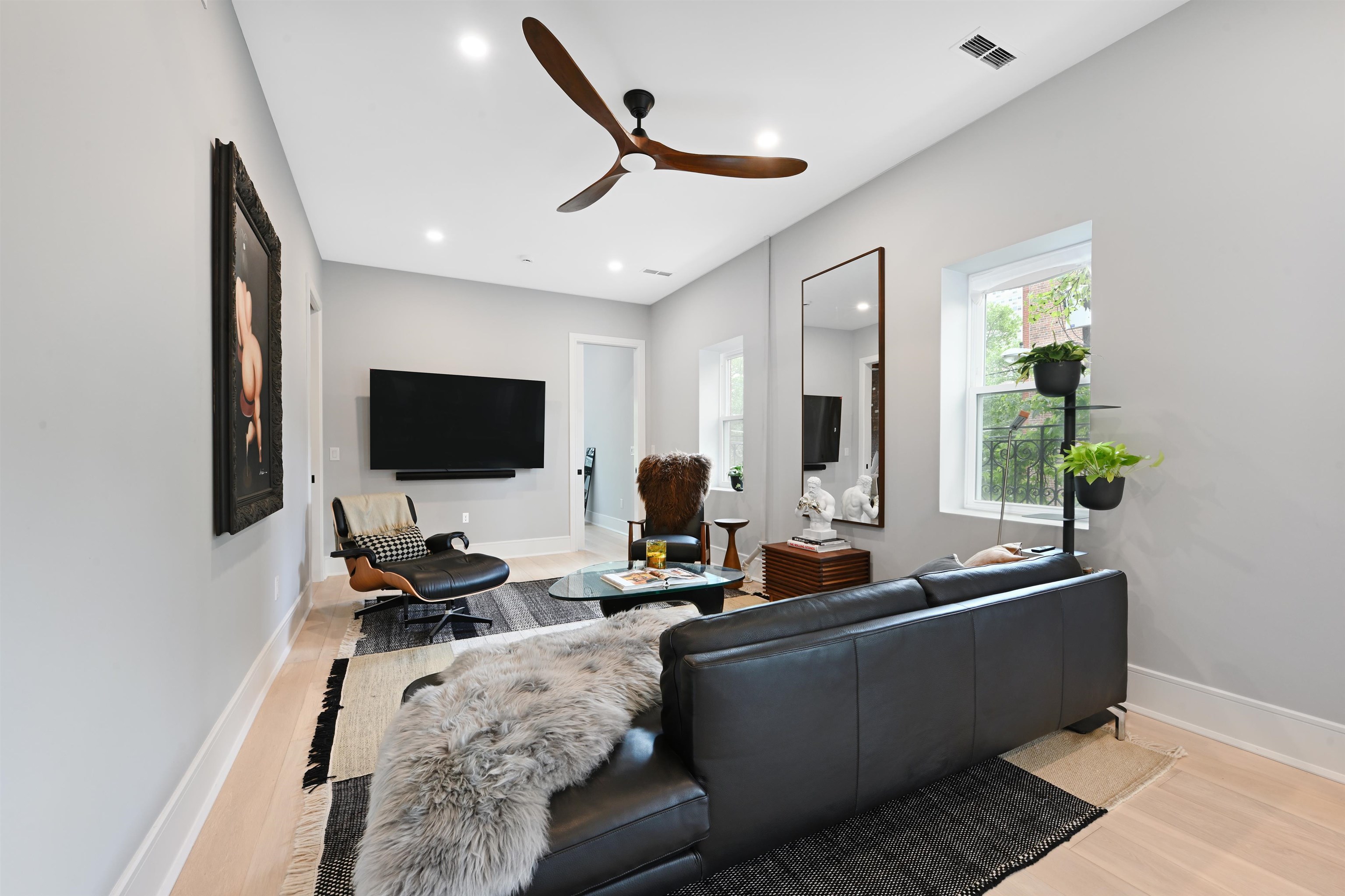 Hoboken, New Jersey, 07030, United States, 3 Bedrooms Bedrooms, ,2 BathroomsBathrooms,Residential,For Sale,1992092