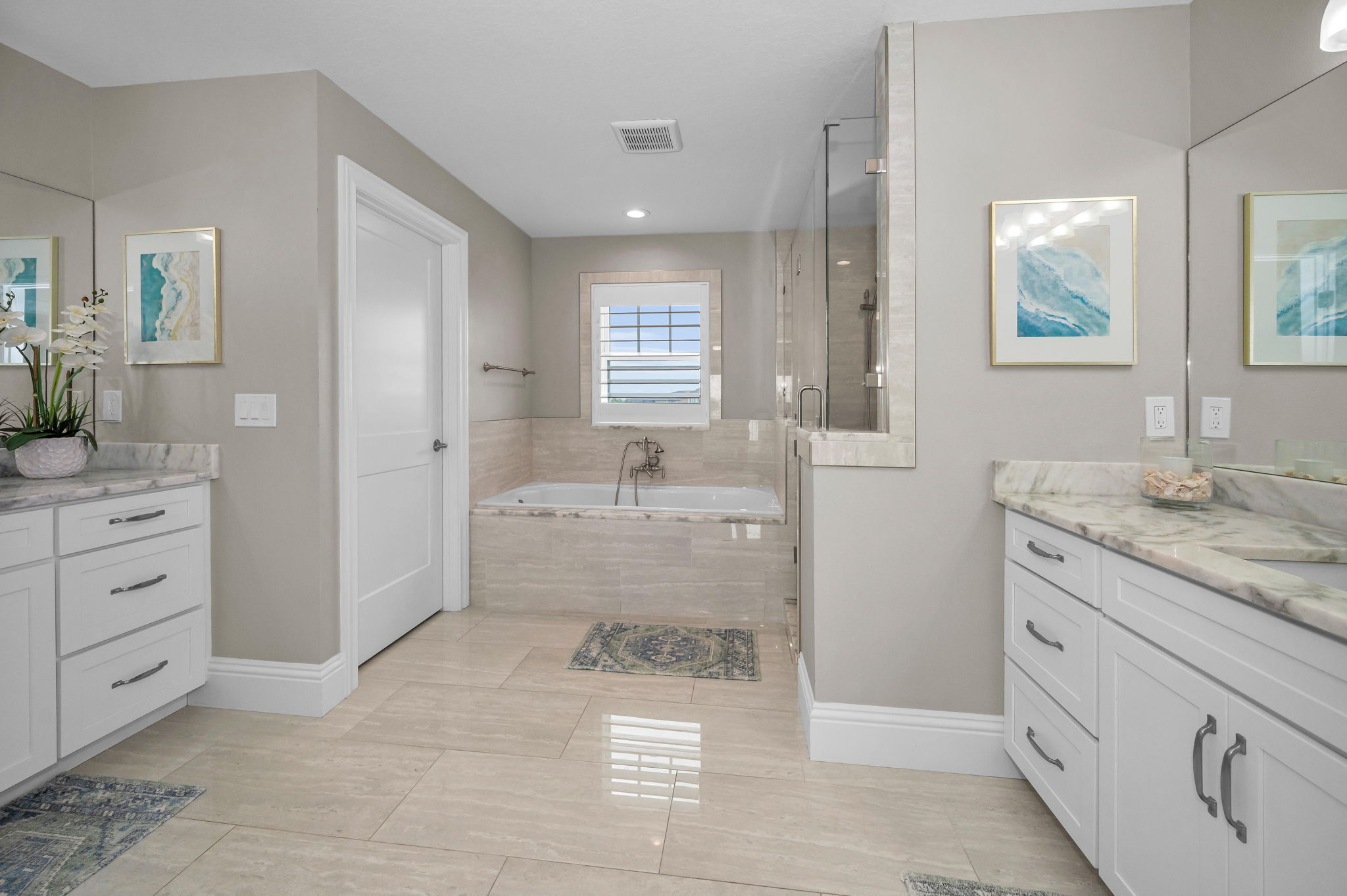 St Pete Beach, Florida, 33706, United States, 5 Bedrooms Bedrooms, ,4 BathroomsBathrooms,Residential,For Sale,1978824