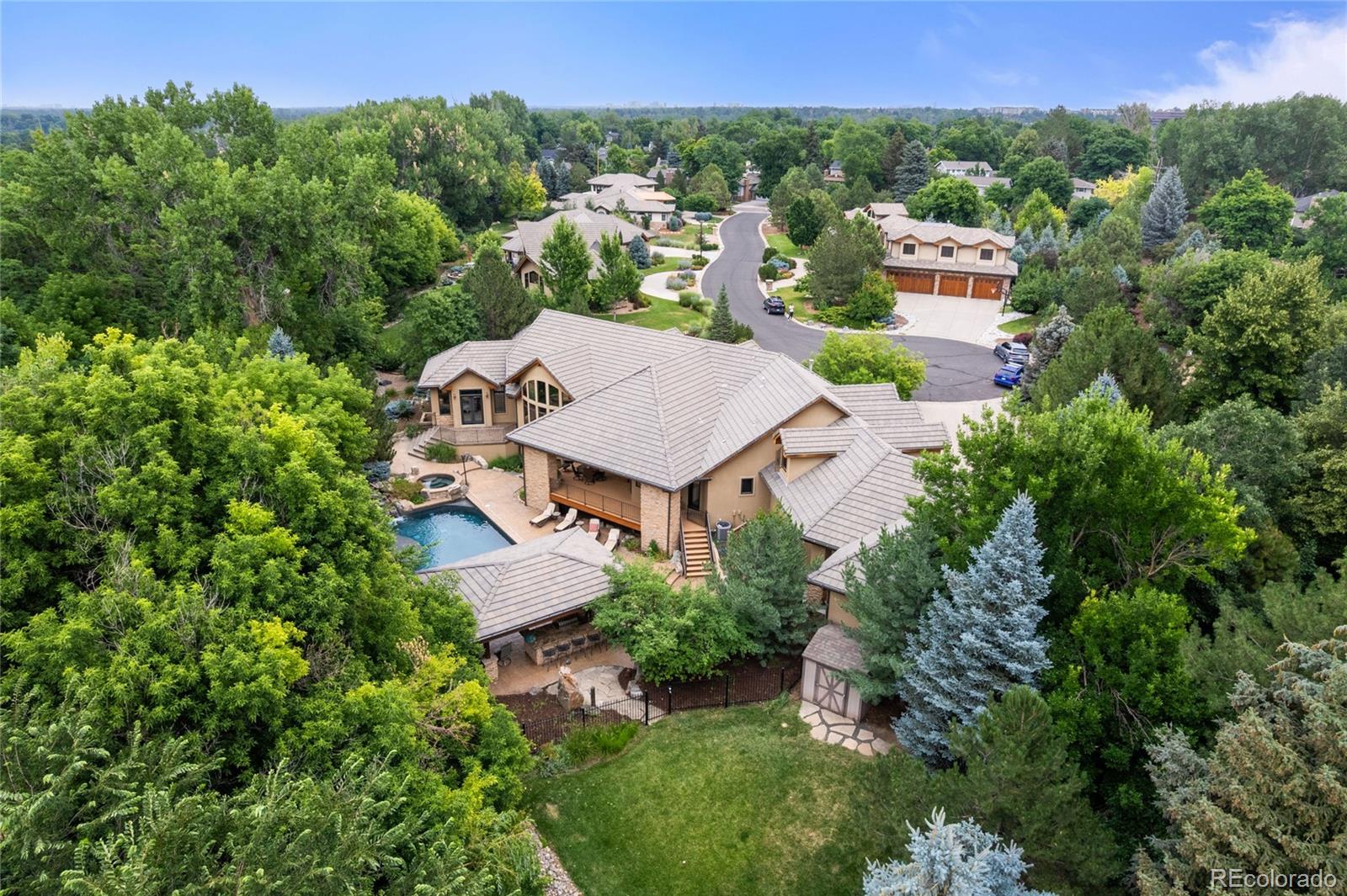 Littleton, Colorado, 80120, United States, 6 Bedrooms Bedrooms, ,7 BathroomsBathrooms,Residential,For Sale,1902050