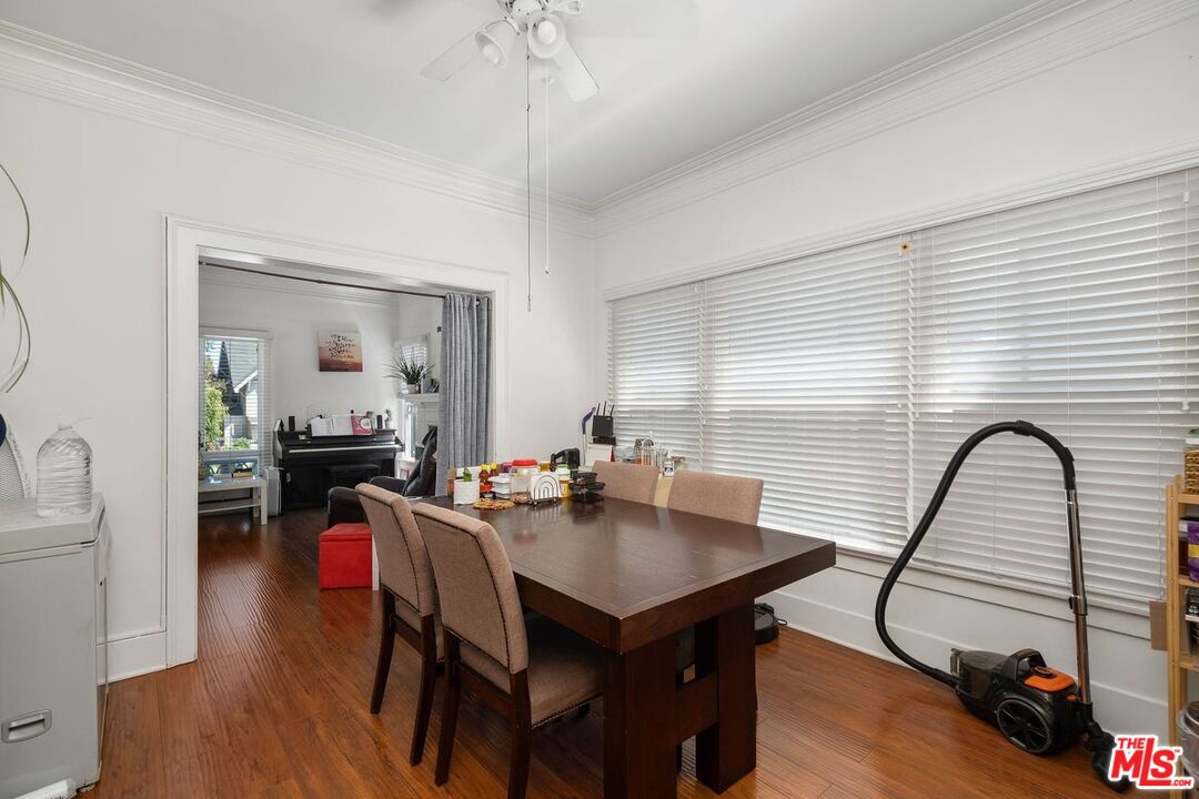 Los Angeles, California, 90019, United States, 12 Bedrooms Bedrooms, ,Residential,For Sale,1885364