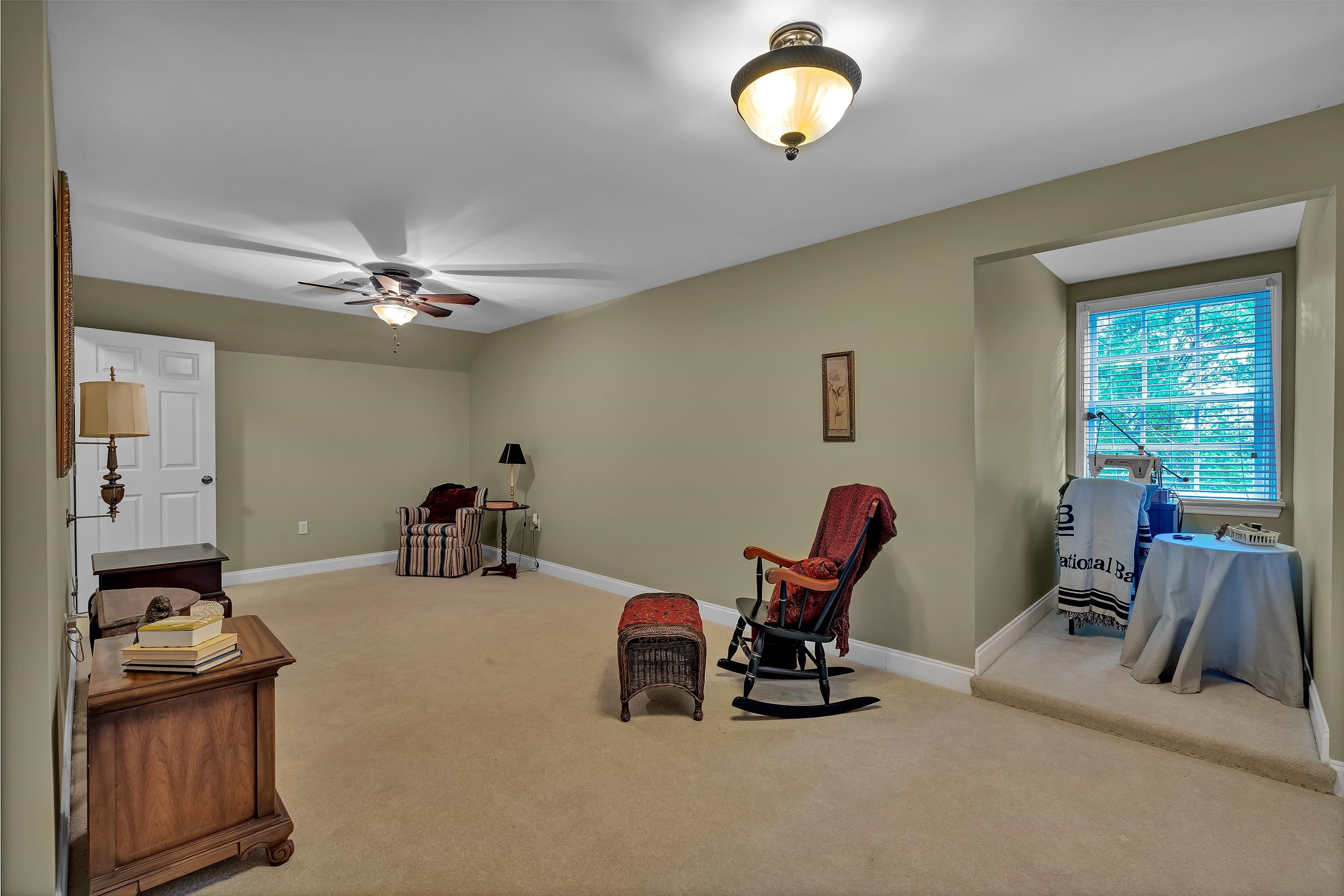 Spartanburg, South Carolina, 29307, United States, 4 Bedrooms Bedrooms, ,3 BathroomsBathrooms,Residential,For Sale,1926017