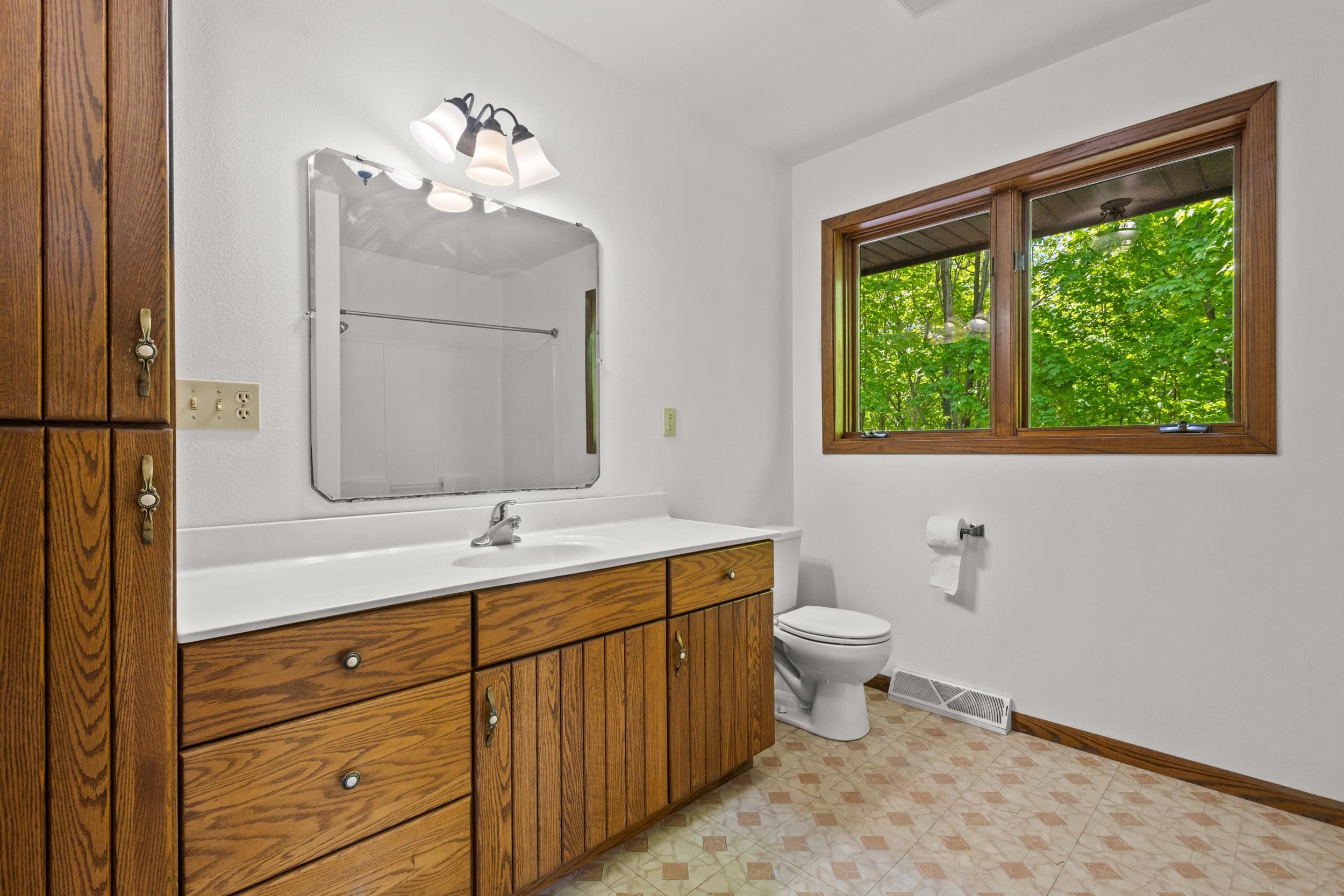 DENMARK, Wisconsin, 54208, United States, 3 Bedrooms Bedrooms, ,3 BathroomsBathrooms,Residential,For Sale,1911409