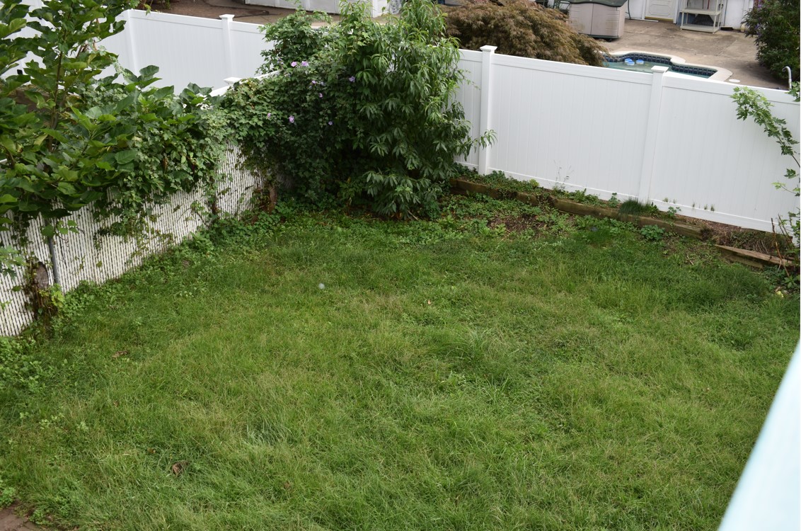 Little Ferry, New Jersey, 07643, United States, 6 Bedrooms Bedrooms, ,4 BathroomsBathrooms,Residential,For Sale,1975131