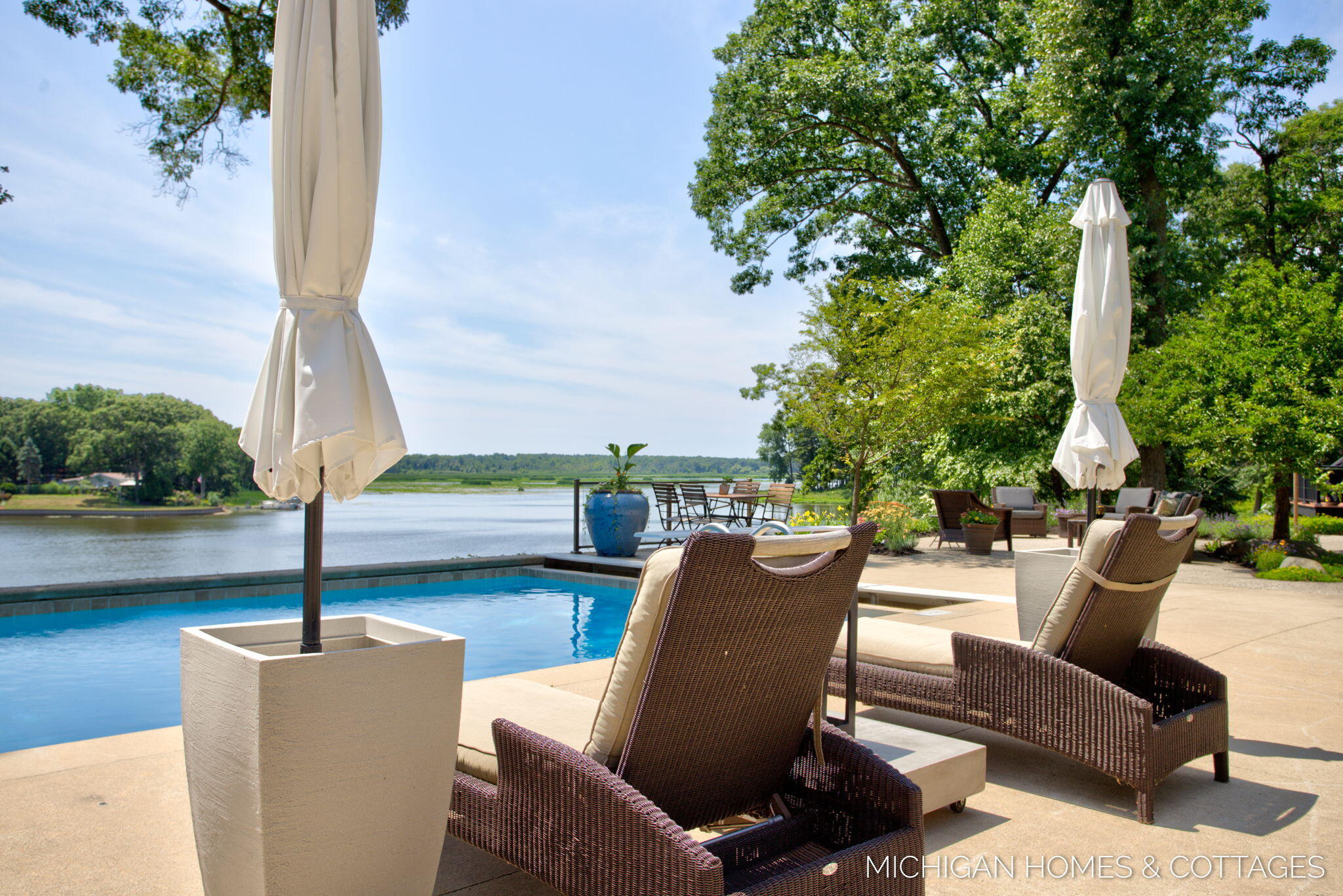 Saugatuck, Michigan, 49453, United States, 5 Bedrooms Bedrooms, ,4 BathroomsBathrooms,Residential,For Sale,1940964