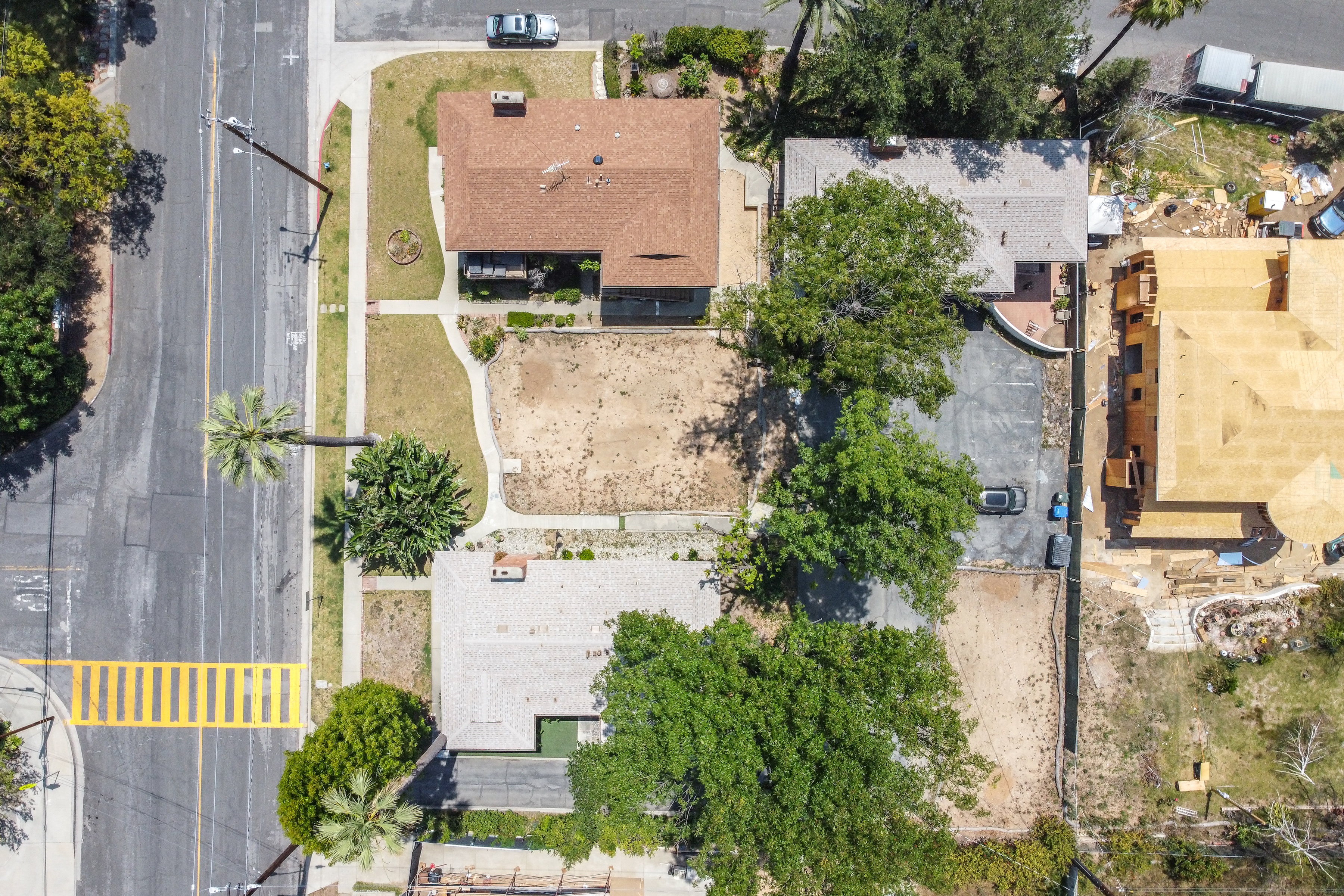  2391 El Molino Ave - 物件實景