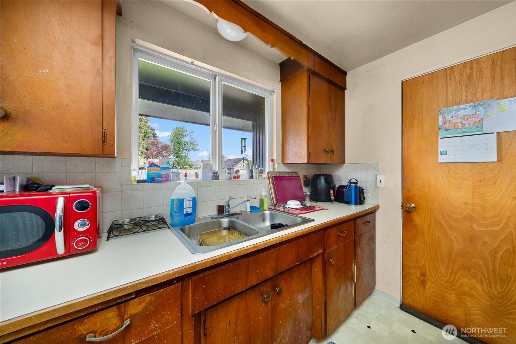 TACOMA, Washington, 98404, United States, ,Residential,For Sale,1876092