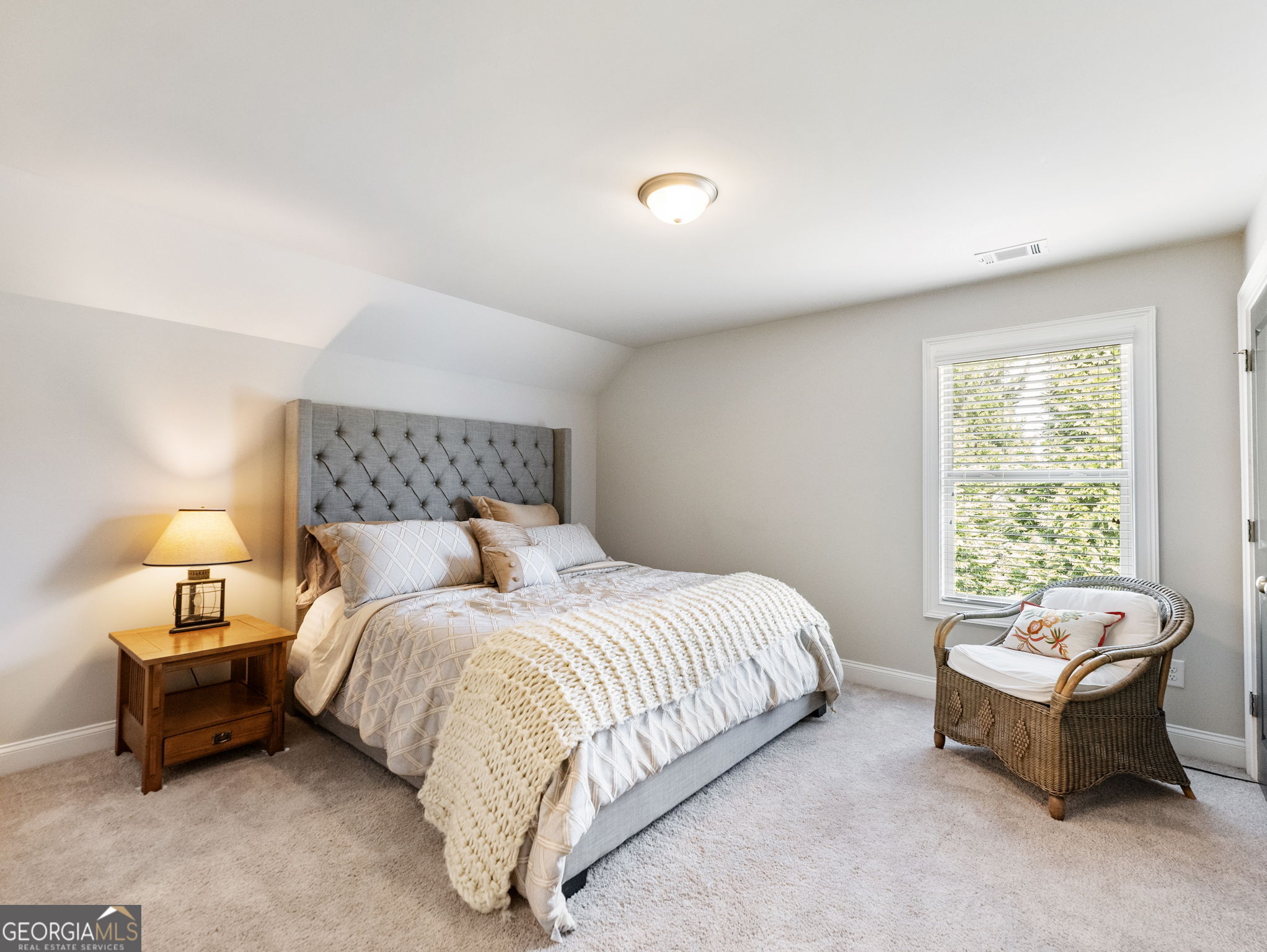 Hoschton, Georgia, 30548, United States, 5 Bedrooms Bedrooms, ,3 BathroomsBathrooms,Residential,For Sale,1986295