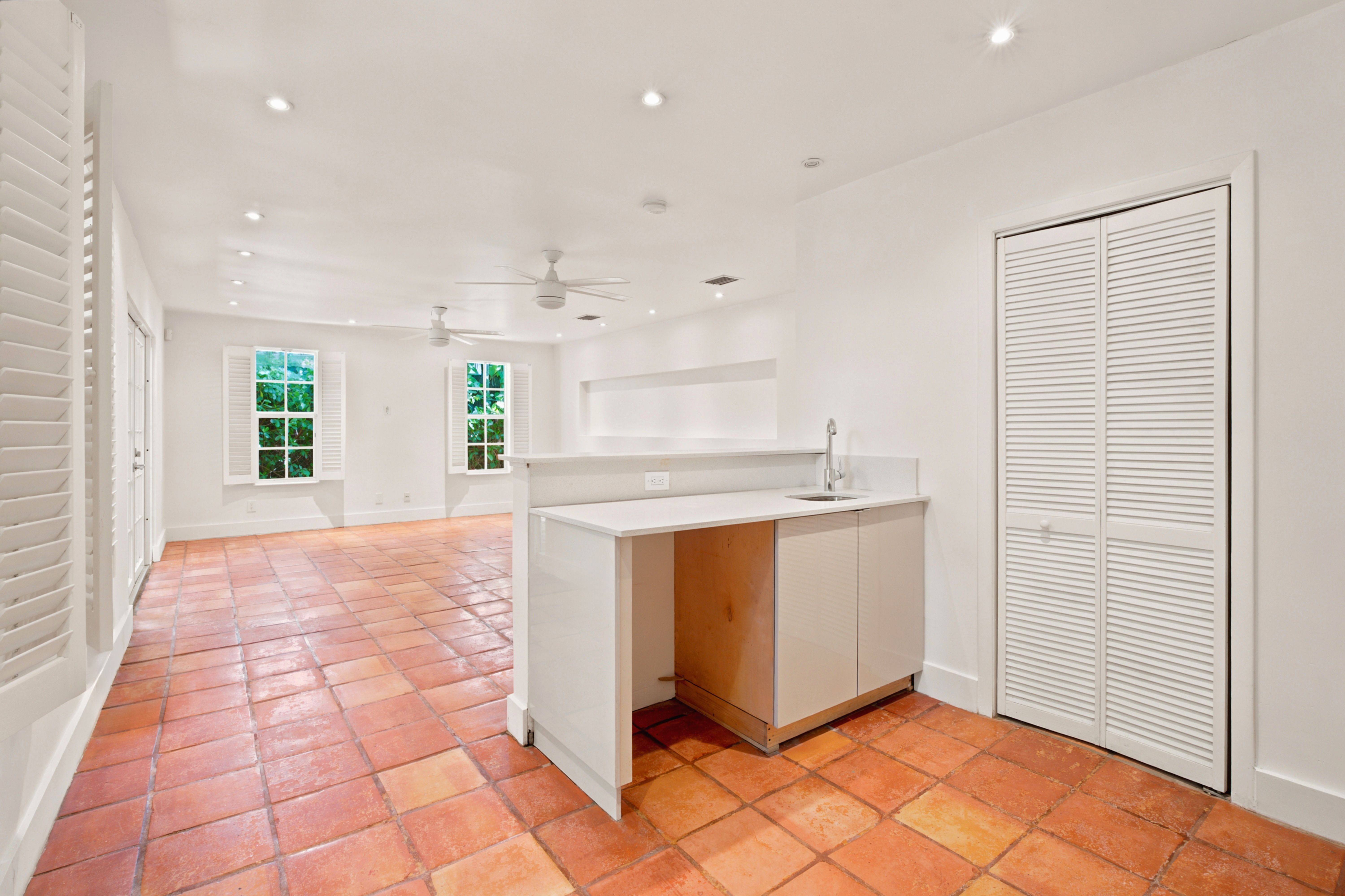 3945 SW 61st Ave, Miami, FL, 33155 - 物件實景