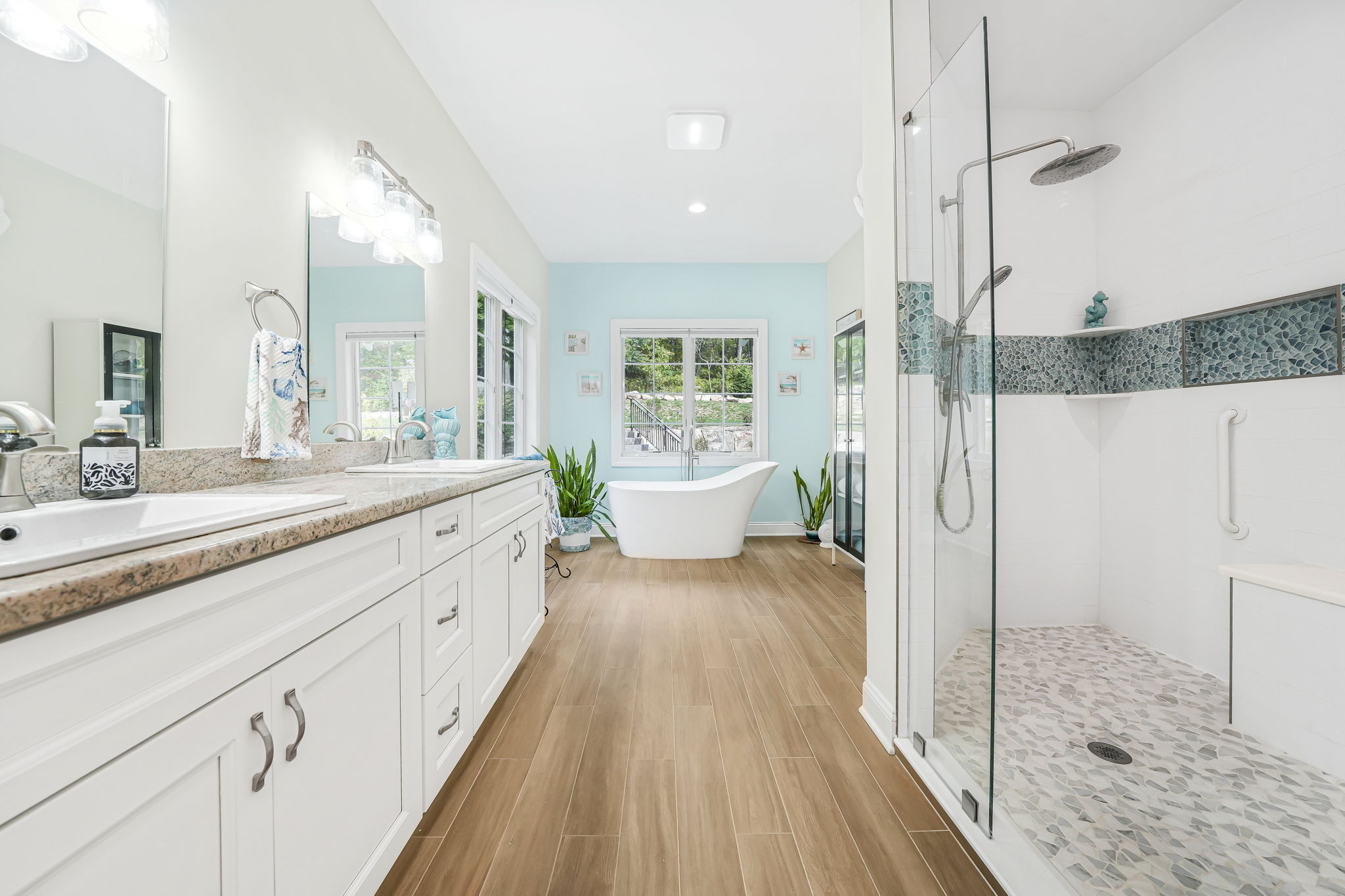 Montville, New Jersey, 07045, United States, 4 Bedrooms Bedrooms, ,4 BathroomsBathrooms,Residential,For Sale,1974923