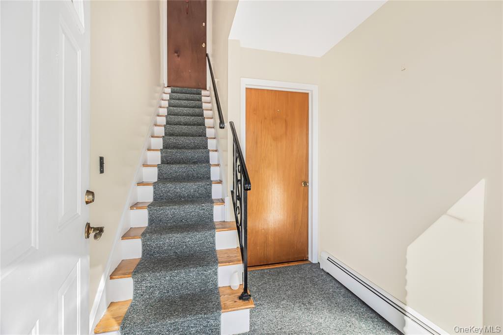 Yonkers, New York, 10703, United States, 6 Bedrooms Bedrooms, ,2 BathroomsBathrooms,Residential,For Sale,1984096