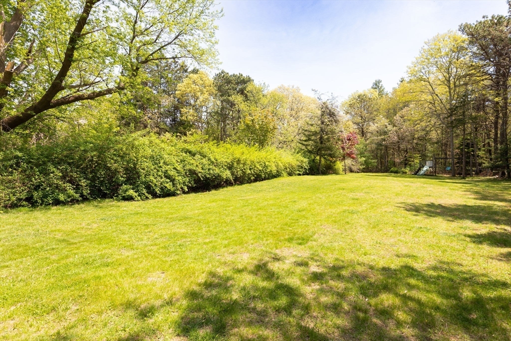 Barnstable, Massachusetts, 02648, United States, 4 Bedrooms Bedrooms, ,2 BathroomsBathrooms,Residential,For Sale,2049292