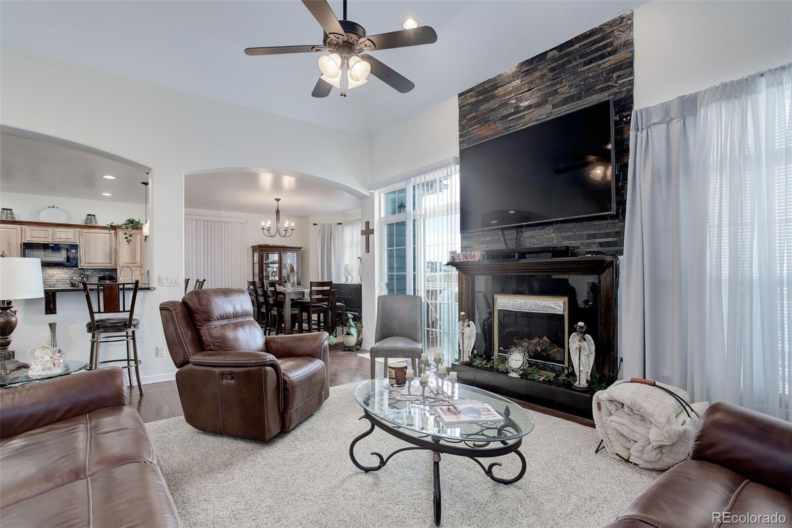 Keenesburg, Colorado, 80643, United States, 4 Bedrooms Bedrooms, ,4 BathroomsBathrooms,Residential,For Sale,1759210