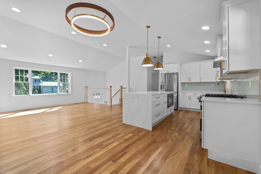 Hanover, Massachusetts, 02339, United States, 4 Bedrooms Bedrooms, ,3 BathroomsBathrooms,Residential,For Sale,1930429