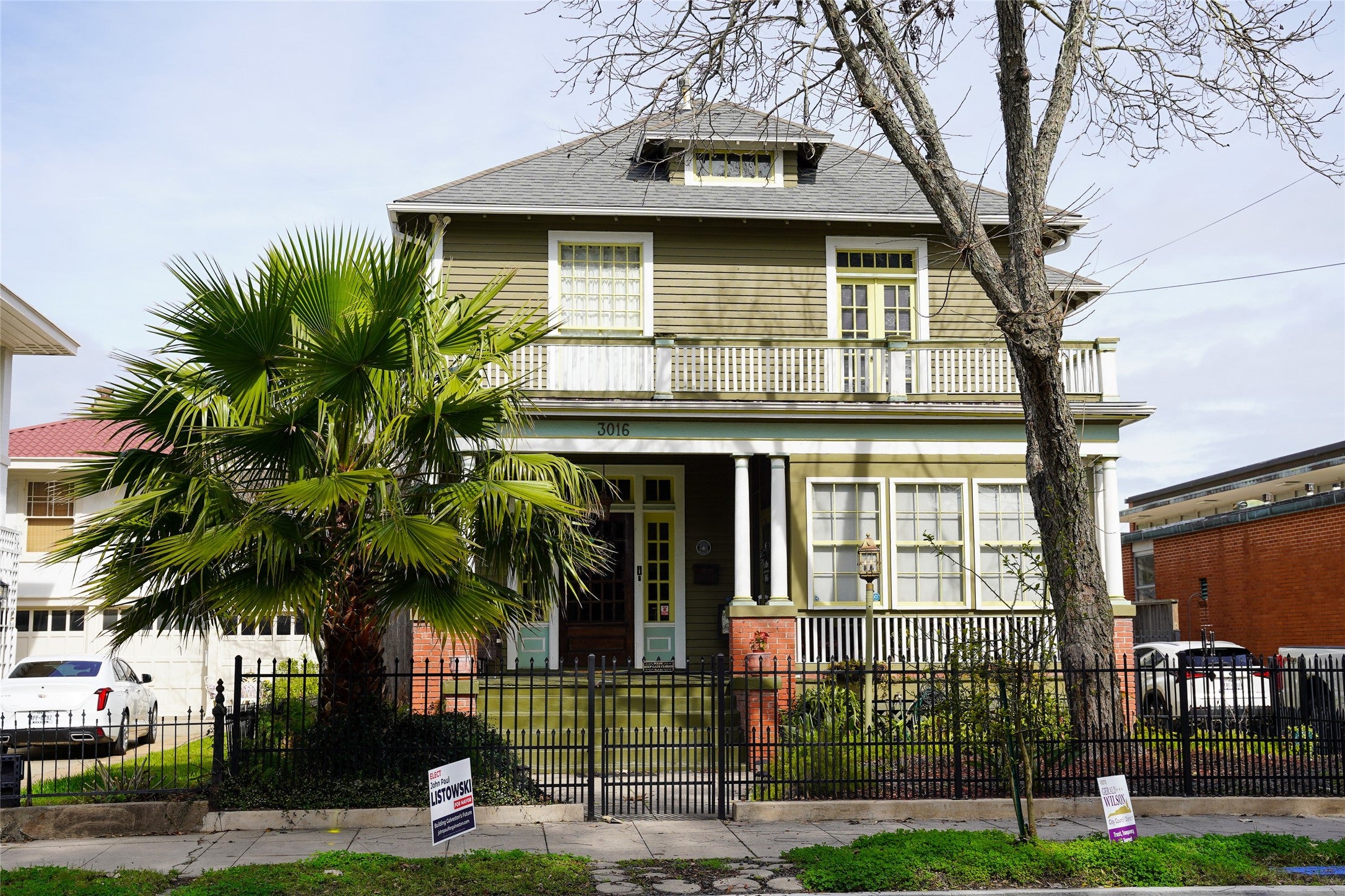 Avenue O , Galveston, TX 77550