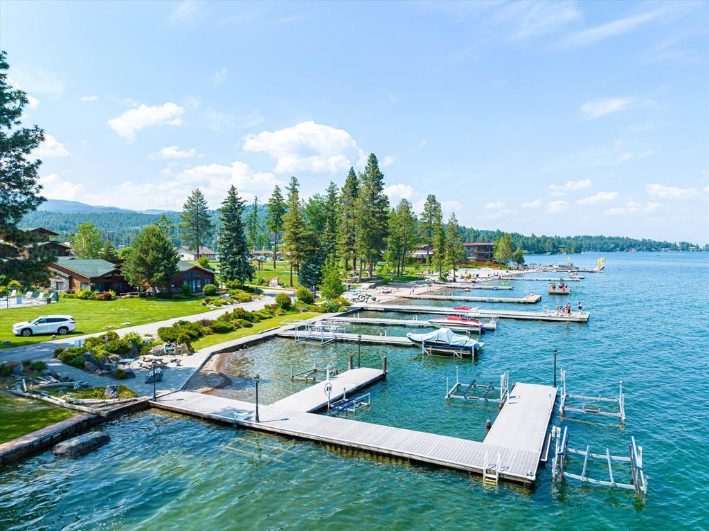 Lakeside, Montana, 59922, United States, 3 Bedrooms Bedrooms, ,2 BathroomsBathrooms,Residential,For Sale,2048351