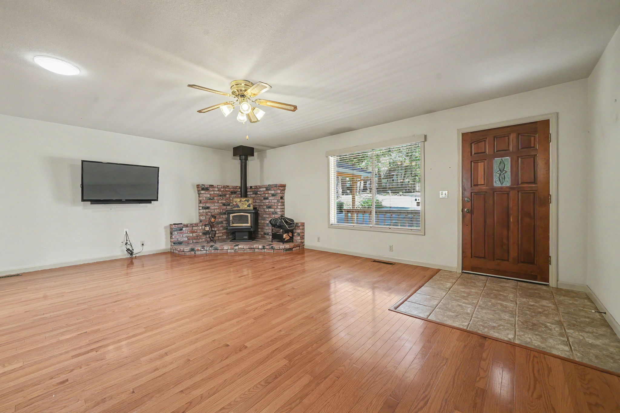  23876 Meadow Crest Drive, Pioneer, CA 95666 - 物件實景