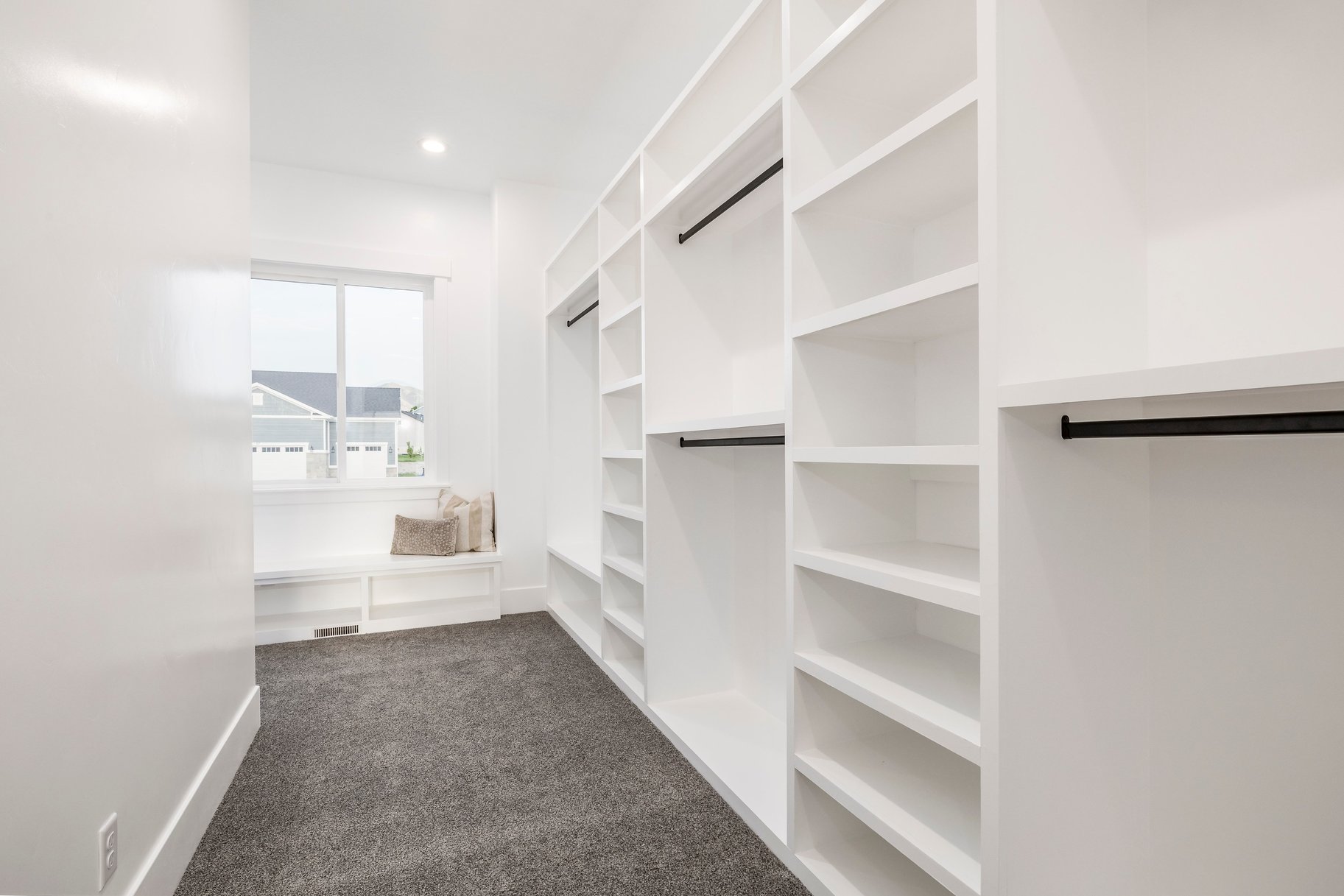  Brand New Hyrum Home. Thoughtfully Built, Beautiful Mountain Views. - 物件實景