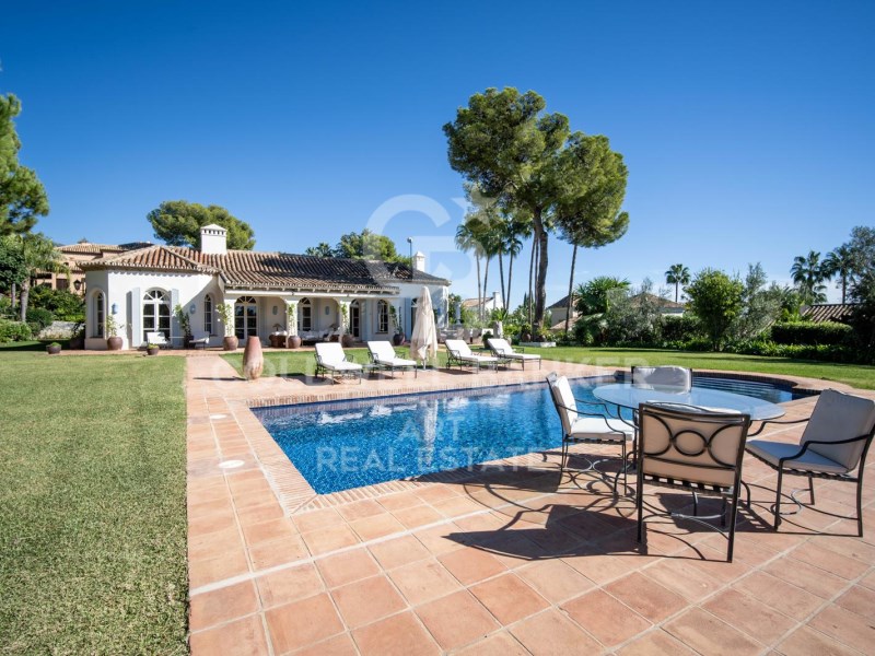Marbella, Andalusia, ES, 5 Bedrooms Bedrooms, ,5 BathroomsBathrooms,Residential,For Sale,1918822