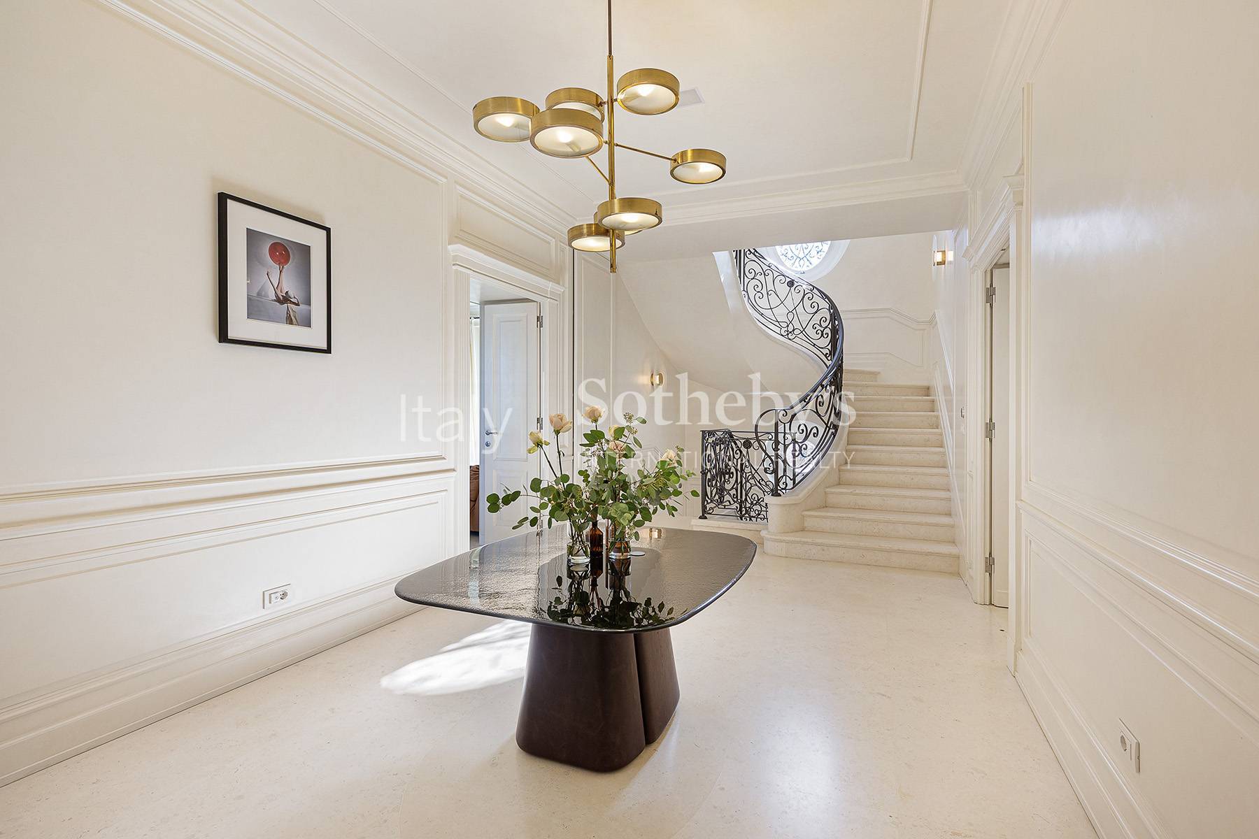  Elegant Hilltop Estate with Private Spa in Oltrepò Pavese - 物件實景