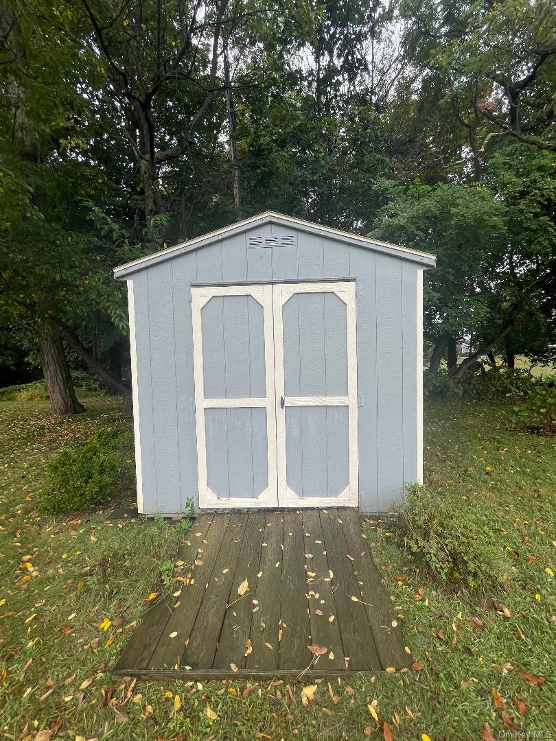 Montrose, New York, 10548, United States, 3 Bedrooms Bedrooms, ,1 BathroomBathrooms,Residential,For Sale,1958987