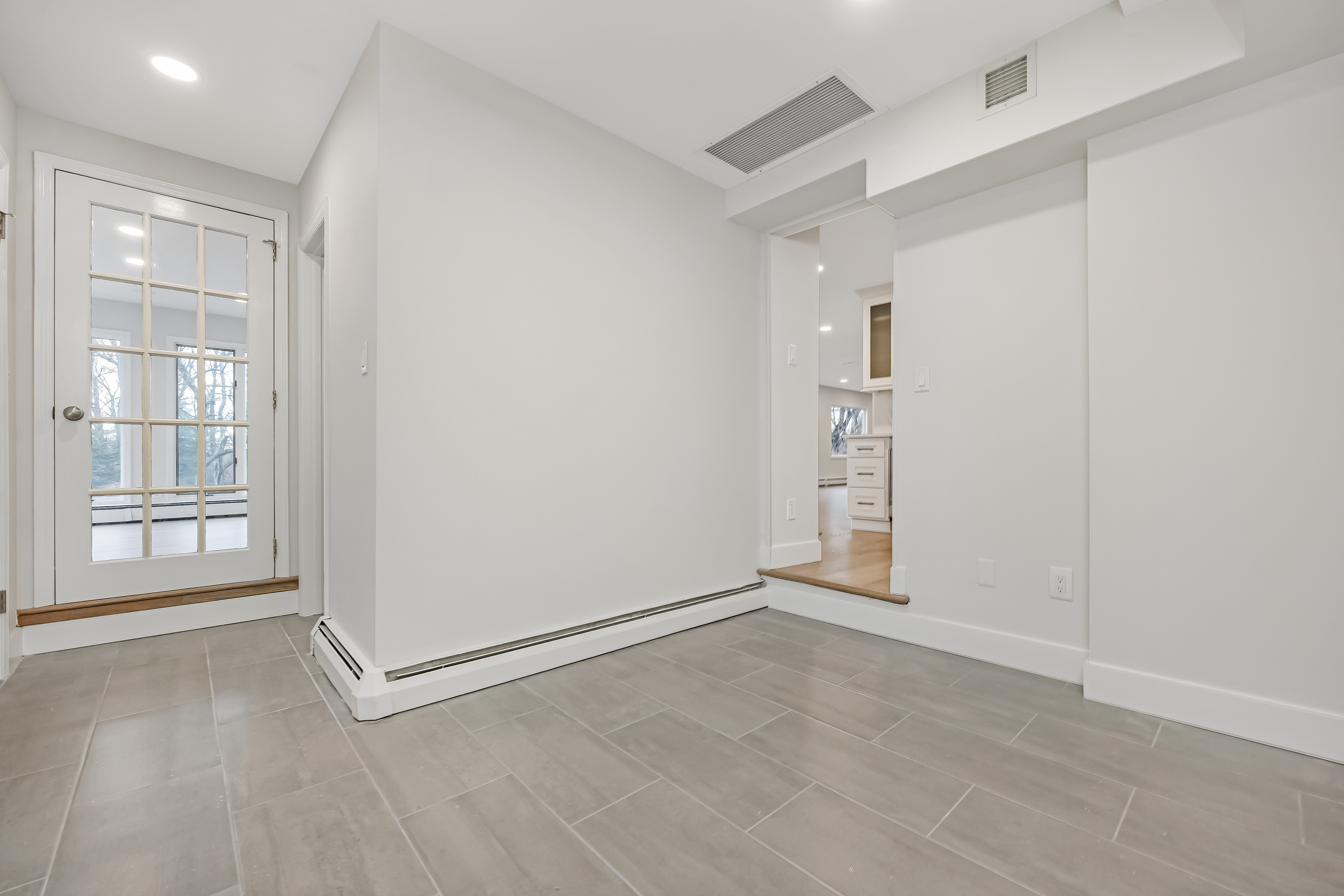 Brookville, New York, 11545, United States, 6 Bedrooms Bedrooms, ,7 BathroomsBathrooms,Residential,For Sale,2010042