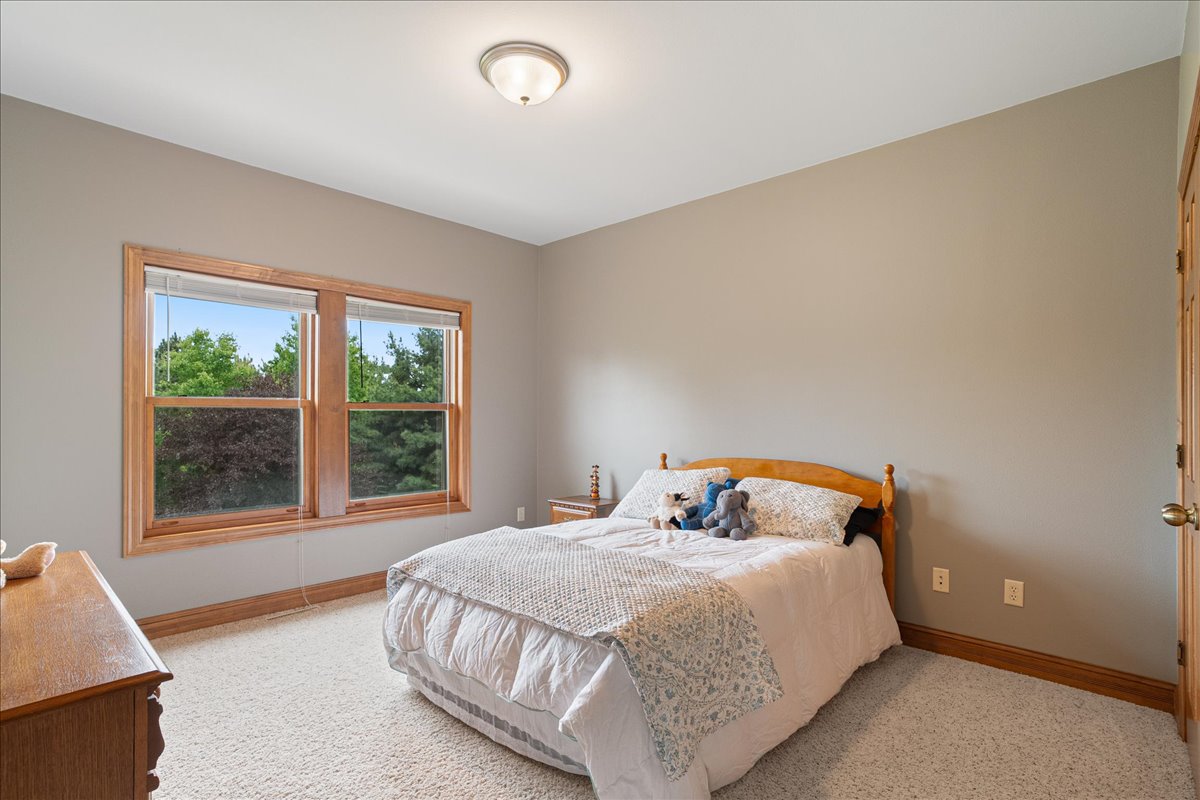 Medford, Wisconsin, 54451, United States, 4 Bedrooms Bedrooms, ,5 BathroomsBathrooms,Residential,For Sale,1881701