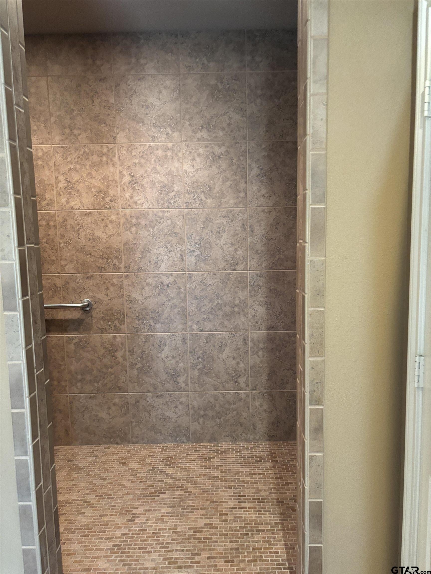 Pittsburg, Texas, 75686, United States, 3 Bedrooms Bedrooms, ,2 BathroomsBathrooms,Residential,For Sale,1980998