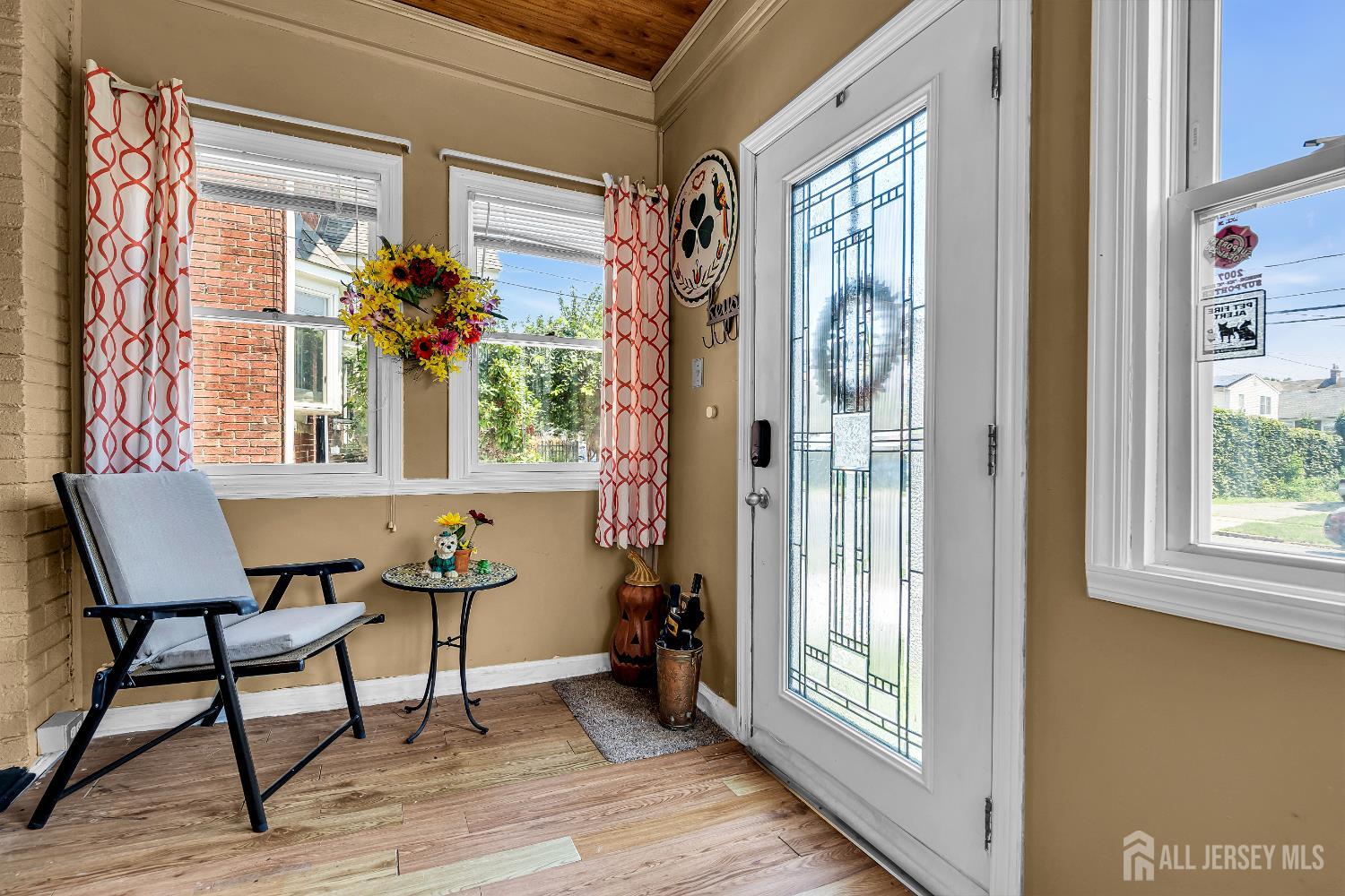 Woodbridge Proper, New Jersey, 07095, United States, 5 Bedrooms Bedrooms, ,2 BathroomsBathrooms,Residential,For Sale,1906051
