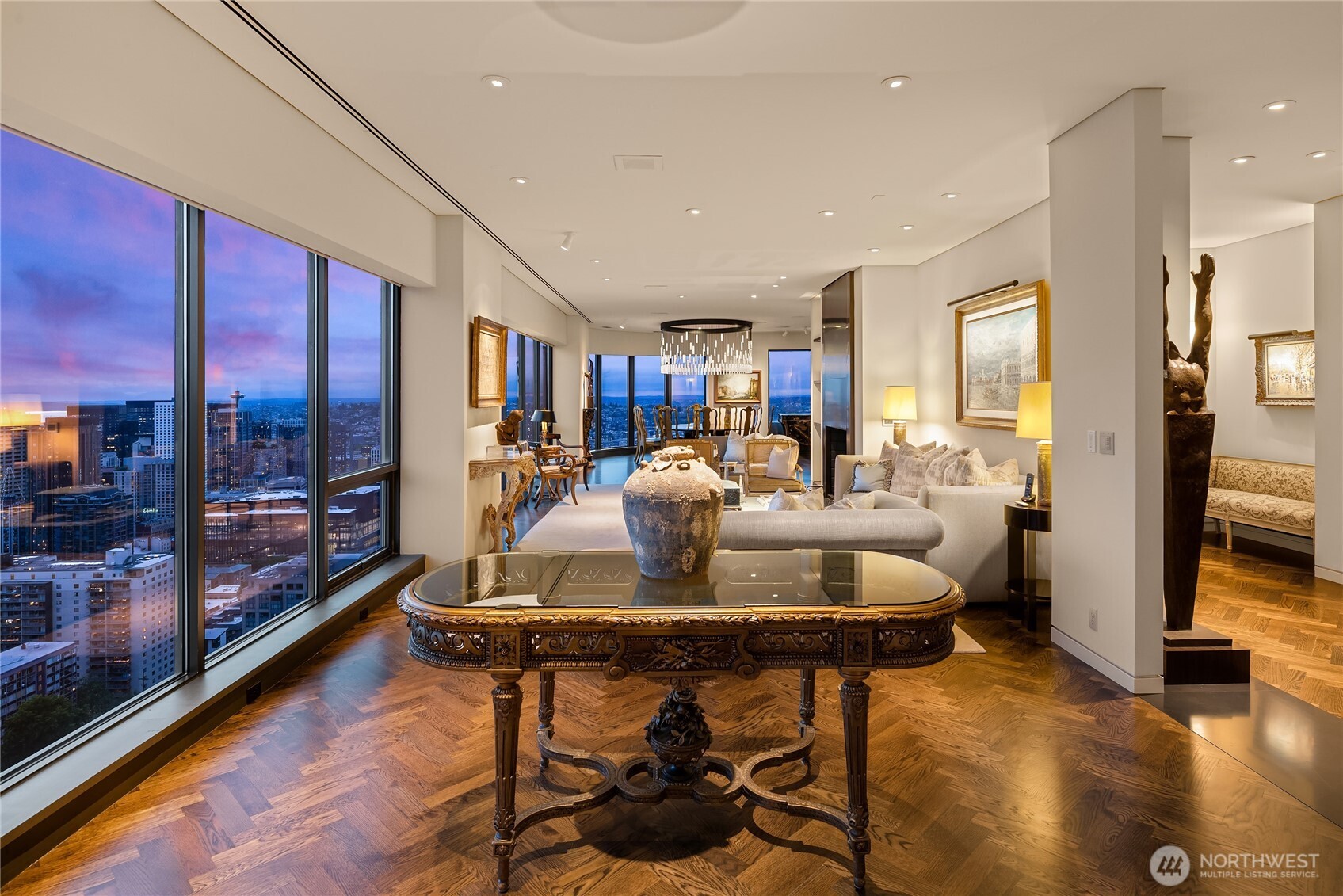 Seattle, Washington, 98104, United States, 4 Bedrooms Bedrooms, ,6 BathroomsBathrooms,Residential,For Sale,1731760