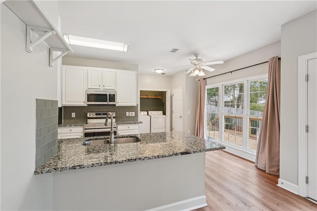 Alpharetta, Georgia, 30004, United States, 4 Bedrooms Bedrooms, ,3 BathroomsBathrooms,Residential,For Sale,1978370