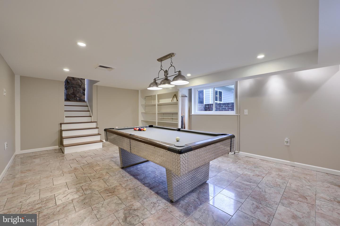 Lancaster, Pennsylvania, 17601, United States, 4 Bedrooms Bedrooms, ,3 BathroomsBathrooms,Residential,For Sale,1999084