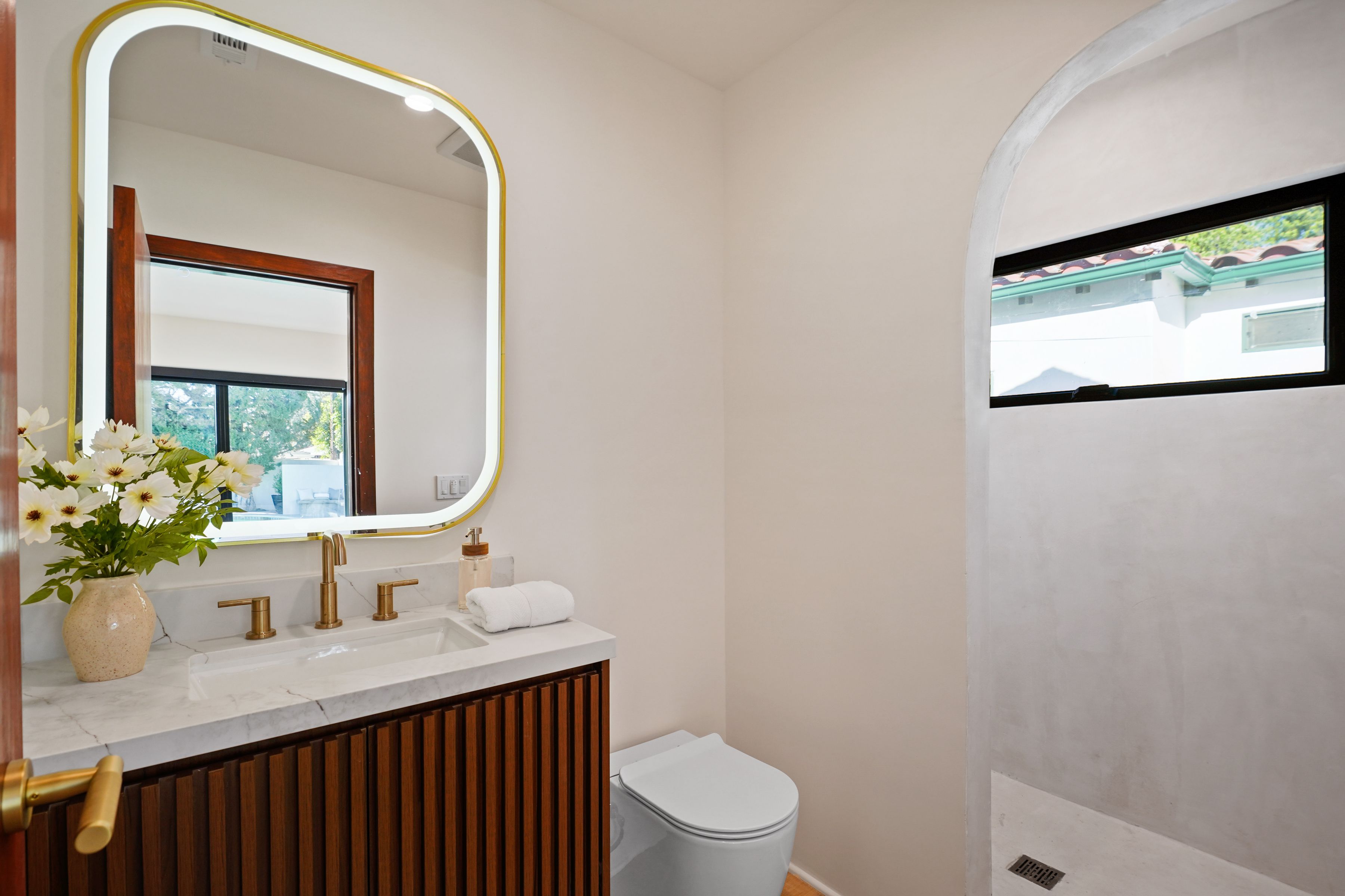  11642 Hartsook Street - 物件實景