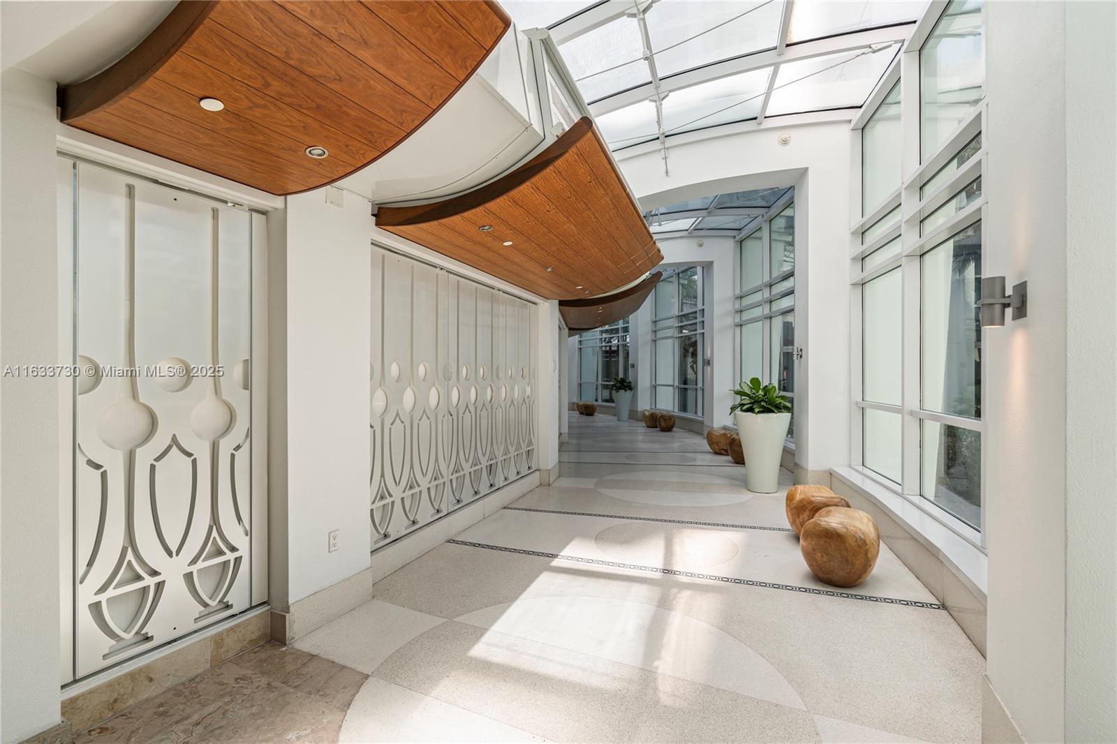4401 Collins Ave Unit 1516, Miami Beach, Florida, 33140, United States, ,1 BathroomBathrooms,Residential,For Sale,4401 Collins Ave Unit 1516,1614086