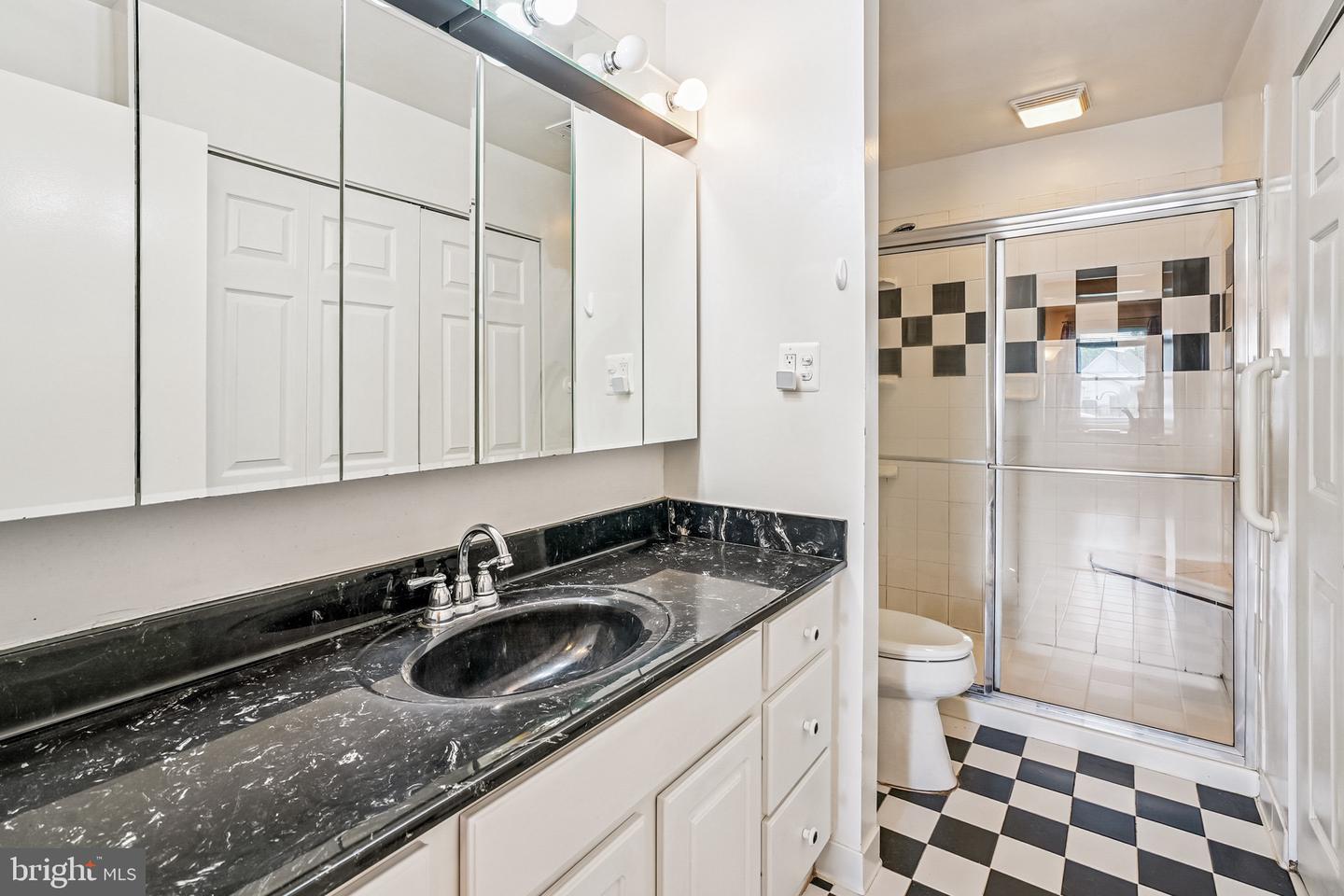 Manassas, Virginia, 20110, United States, 3 Bedrooms Bedrooms, ,2 BathroomsBathrooms,Residential,For Sale,1924982