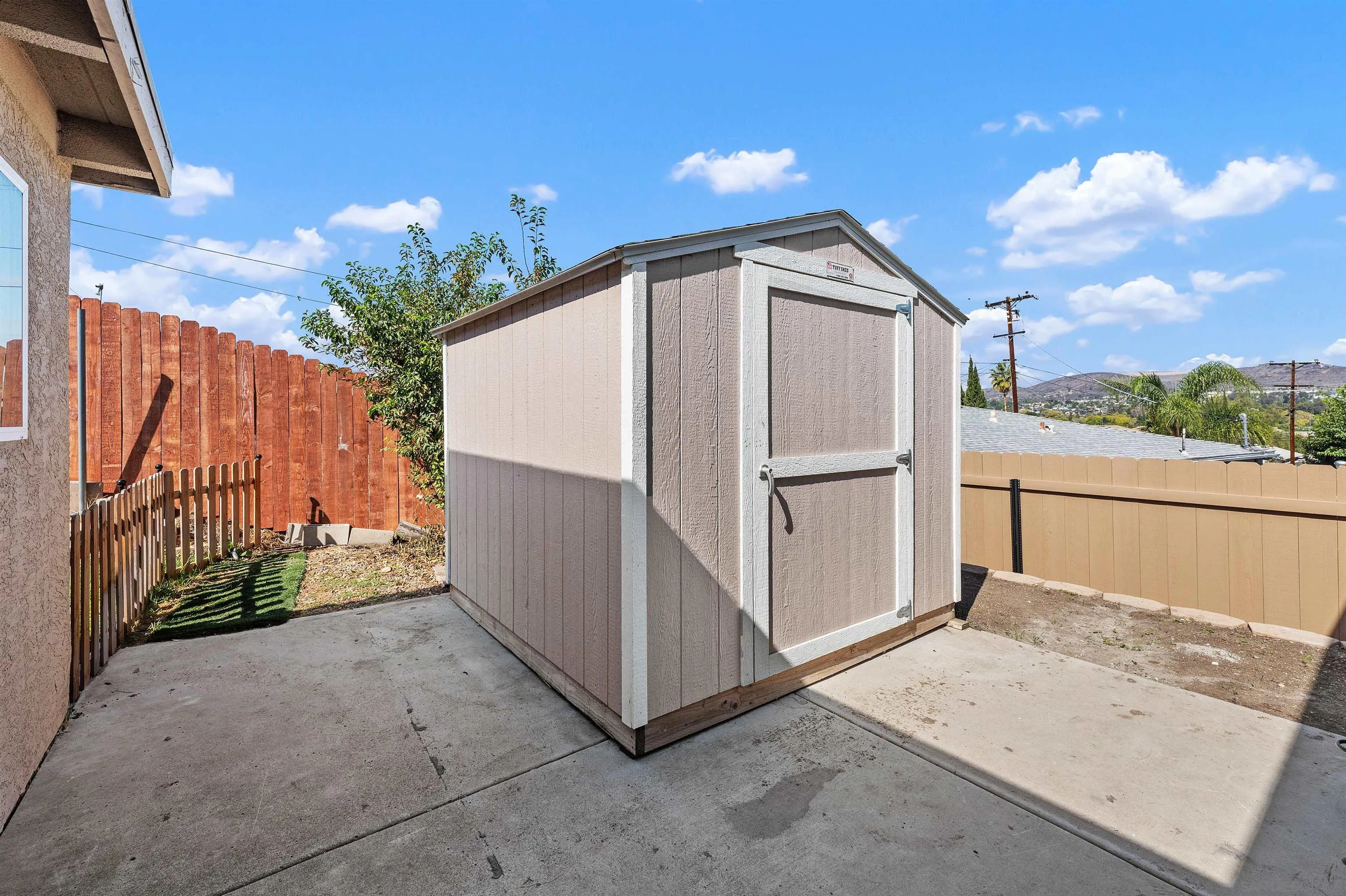 Santee, California, 92071, United States, 3 Bedrooms Bedrooms, ,2 BathroomsBathrooms,Residential,For Sale,1991920