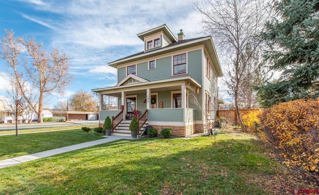 Montrose, Colorado, 81401, United States, 4 Bedrooms Bedrooms, ,2 BathroomsBathrooms,Residential,For Sale,1997737