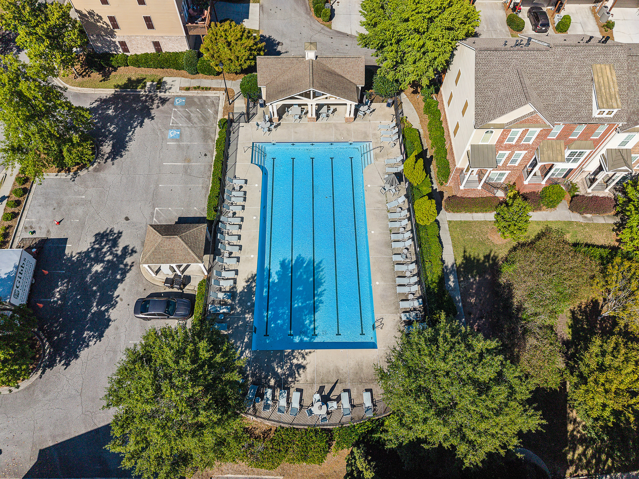  Impeccably Maintained End Unit Townhome in an Exceptional Smyrna Location - 物件實景