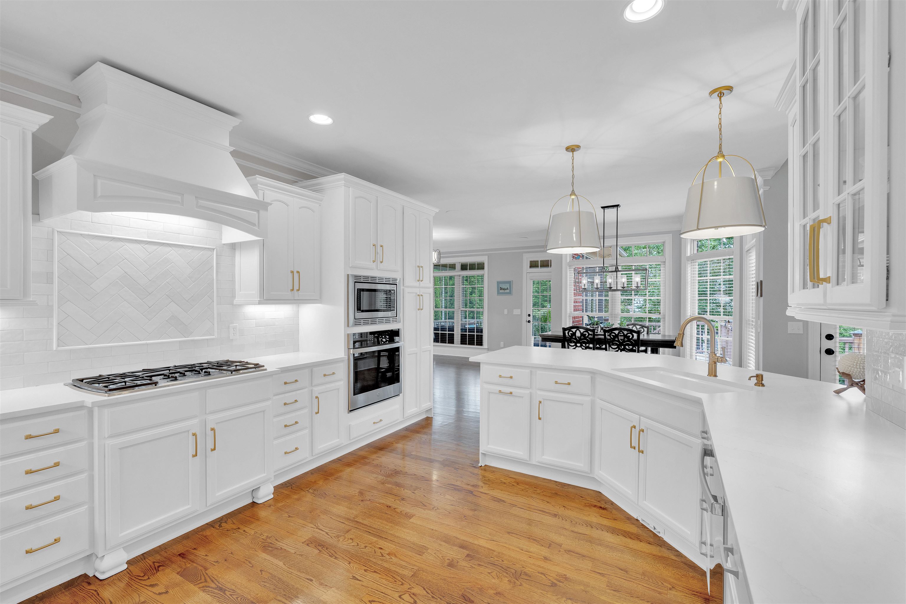 spartanburg, South Carolina, 29301, United States, 5 Bedrooms Bedrooms, ,4 BathroomsBathrooms,Residential,For Sale,1913401