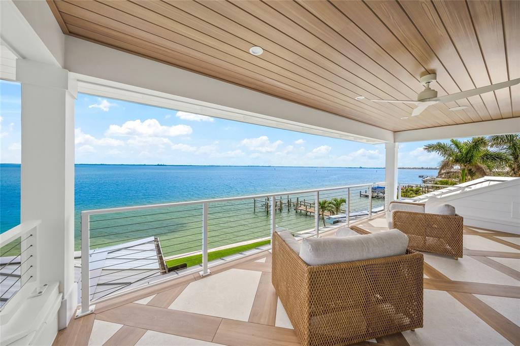 Holmes Beach, Florida, 34217, United States, 5 Bedrooms Bedrooms, ,8 BathroomsBathrooms,Residential,For Sale,1759059