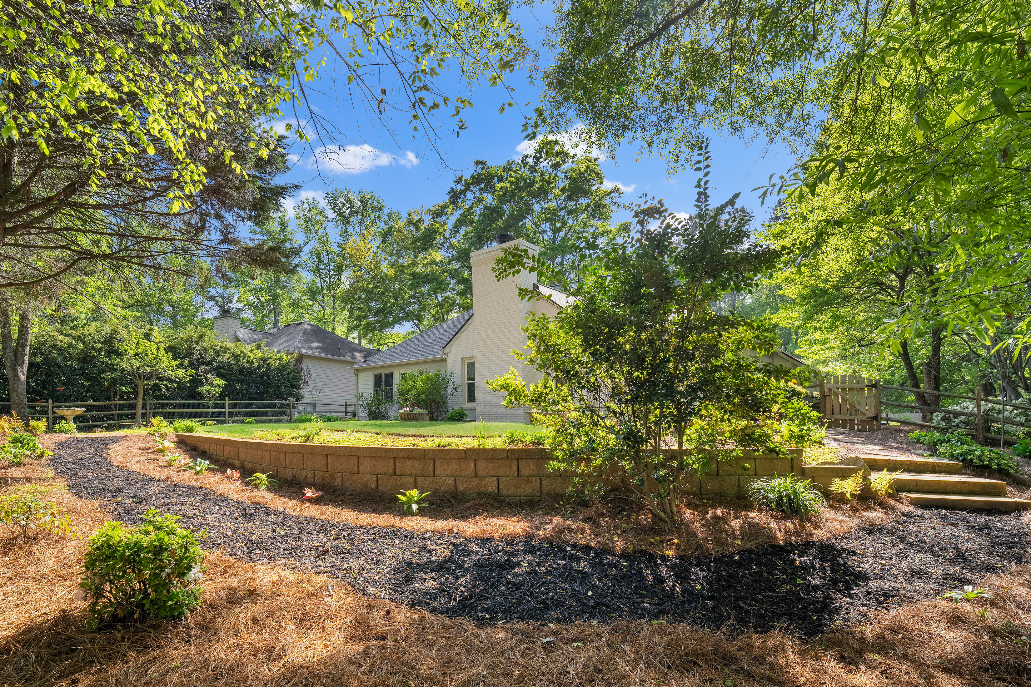  Charming Updated Ranch in Mannings Ridge—Near Downtown Alpharetta - 物件實景