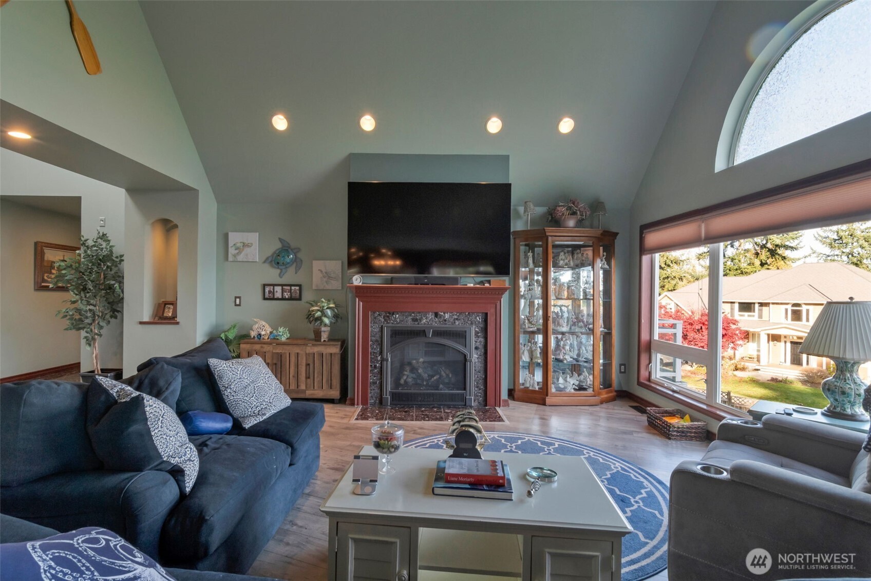 Clinton, Washington, 98236, United States, 4 Bedrooms Bedrooms, ,3 BathroomsBathrooms,Residential,For Sale,1990497