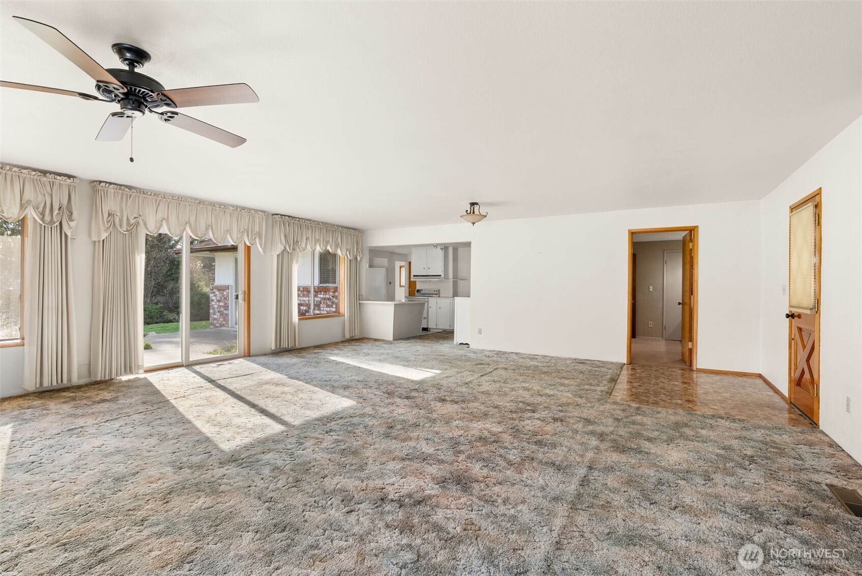 Chehalis, Washington, 98532, United States, 2 Bedrooms Bedrooms, ,1 BathroomBathrooms,Residential,For Sale,2015709