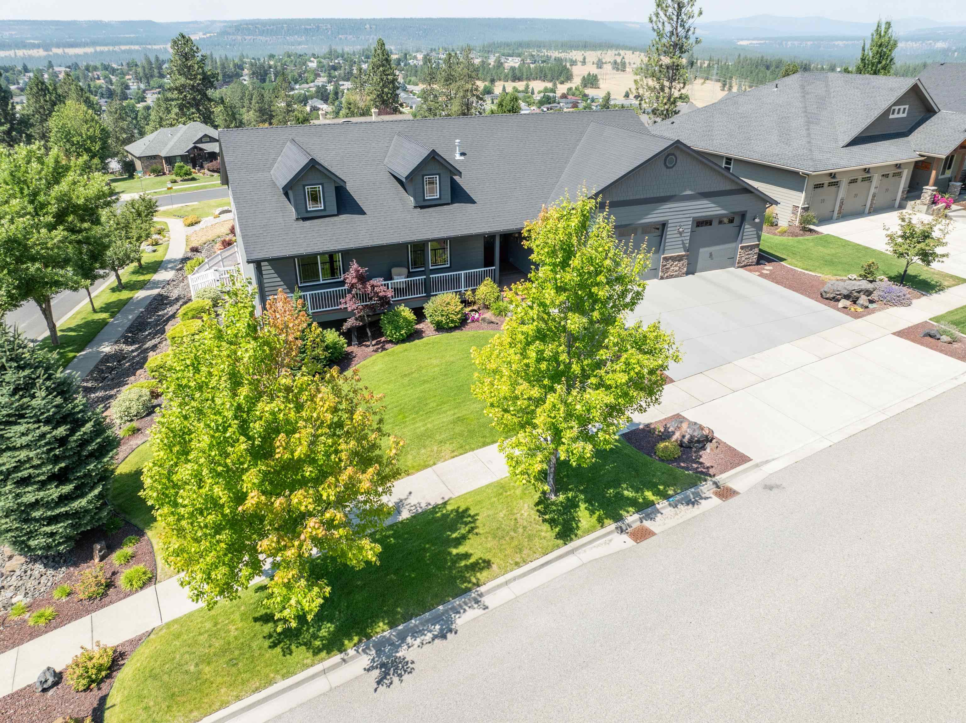 Spokane, Washington, 99208, United States, 4 Bedrooms Bedrooms, ,3 BathroomsBathrooms,Residential,For Sale,1901049