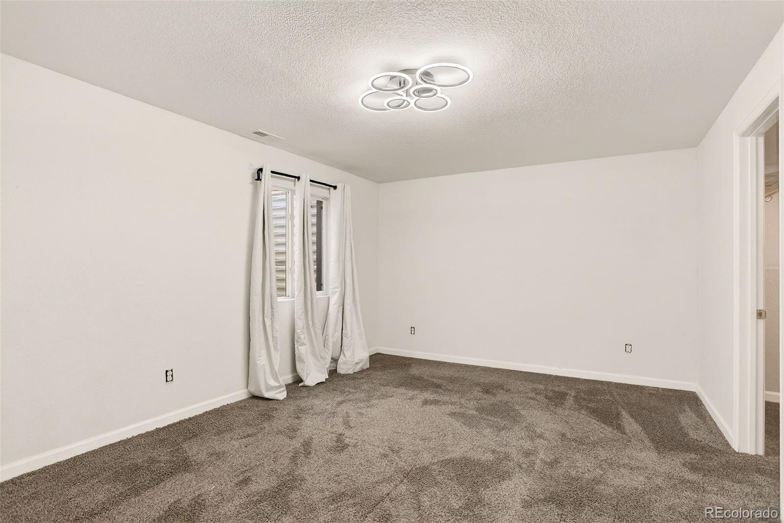 Aurora, Colorado, 80018, United States, 3 Bedrooms Bedrooms, ,3 BathroomsBathrooms,Residential,For Sale,2003114