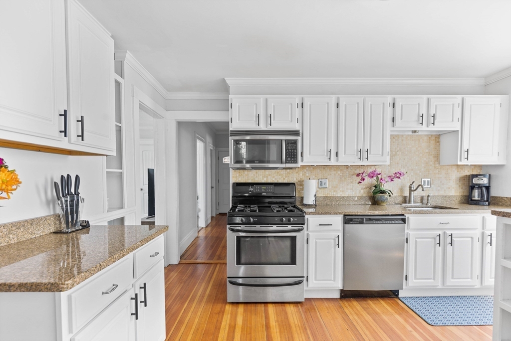 Boston, Massachusetts, 02122, United States, 3 Bedrooms Bedrooms, ,1 BathroomBathrooms,Residential,For Sale,2000785