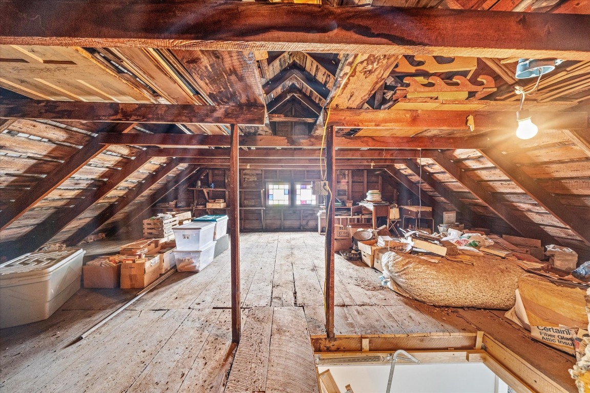 Oxford, New York, 13830, United States, 4 Bedrooms Bedrooms, ,3 BathroomsBathrooms,Residential,For Sale,1722820