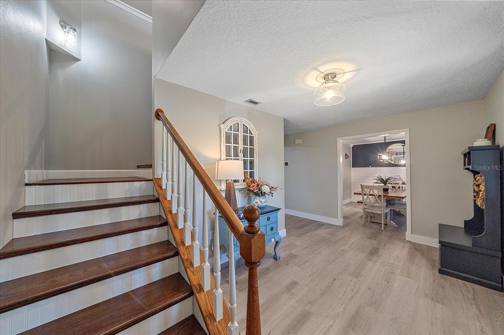 Bradenton, Florida, 34212, United States, 4 Bedrooms Bedrooms, ,3 BathroomsBathrooms,Residential,For Sale,1987592