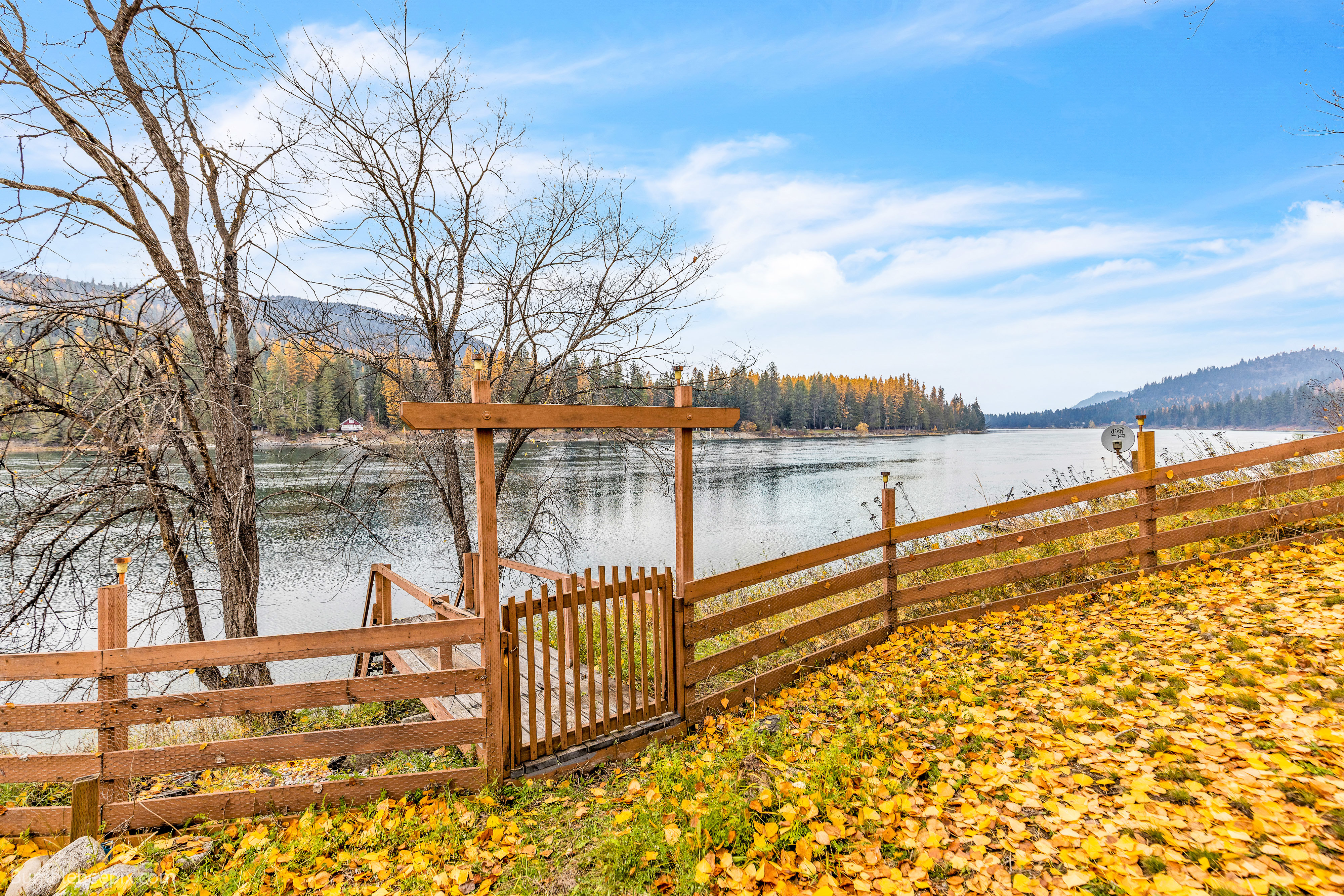 Cusick, Washington, 99119, United States, 4 Bedrooms Bedrooms, ,1 BathroomBathrooms,Residential,For Sale,1988641