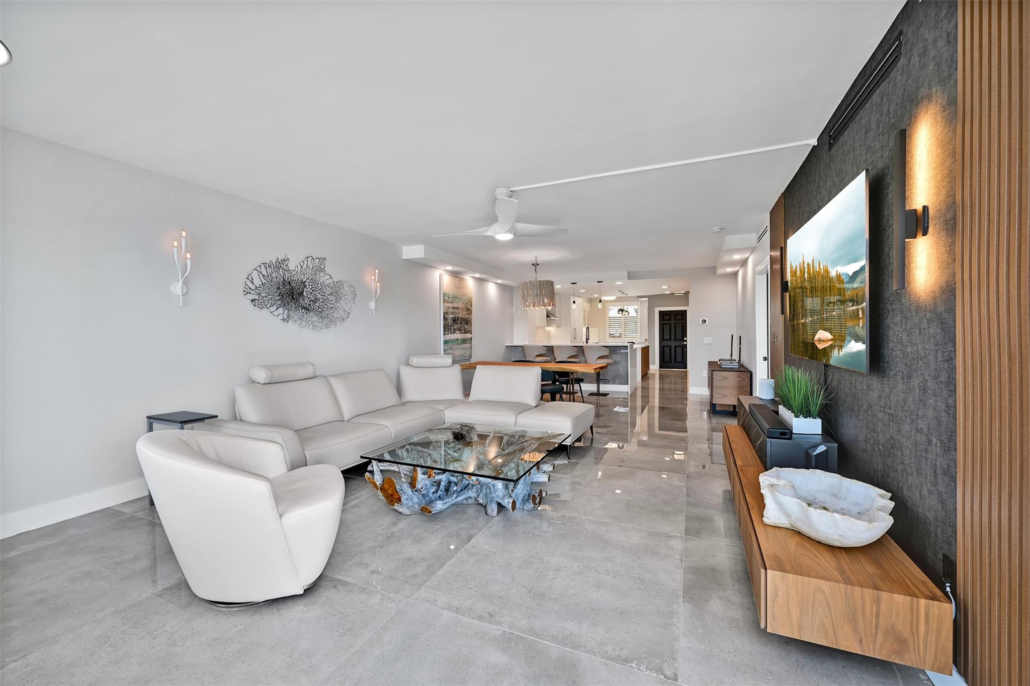Pompano Beach, Florida, 33062, United States, 2 Bedrooms Bedrooms, ,2 BathroomsBathrooms,Residential,For Sale,1938400