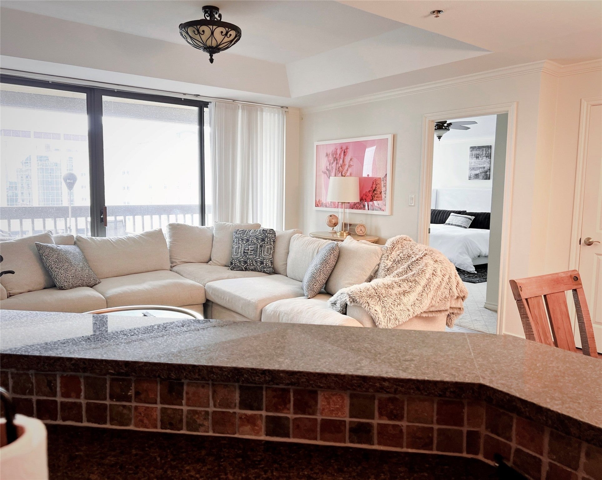 Dallas, Texas, 75225, United States, 2 Bedrooms Bedrooms, ,2 BathroomsBathrooms,Residential,For Sale,1980398